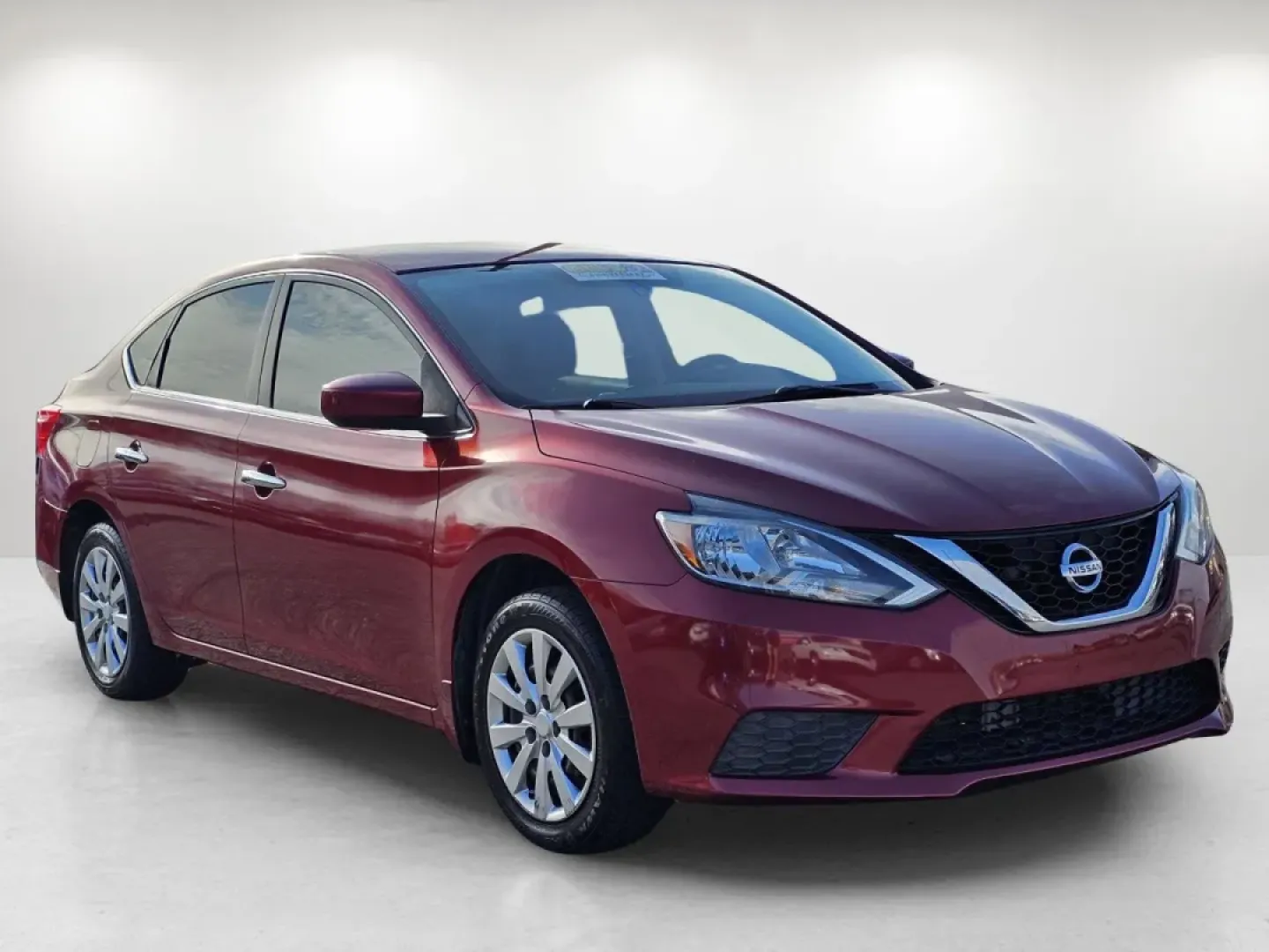 2016 /Charcoal Nissan Sentra SV (3N1AB7AP9GL) with an Other engine, located at 3959 U.S. 80 W, Phenix City, AL, 36870, (334) 297-4885, 32.469296, -85.135185 - Are you looking for a reliable and stylish vehicle that fits perfectly into your everyday life? Look no further than the 2016 Nissan Sentra SV, now available at Gils Auto in Phenix City, AL! This sedan is not just a mode of transportation; it's your reliable partner for daily commutes, family errand - Photo#3