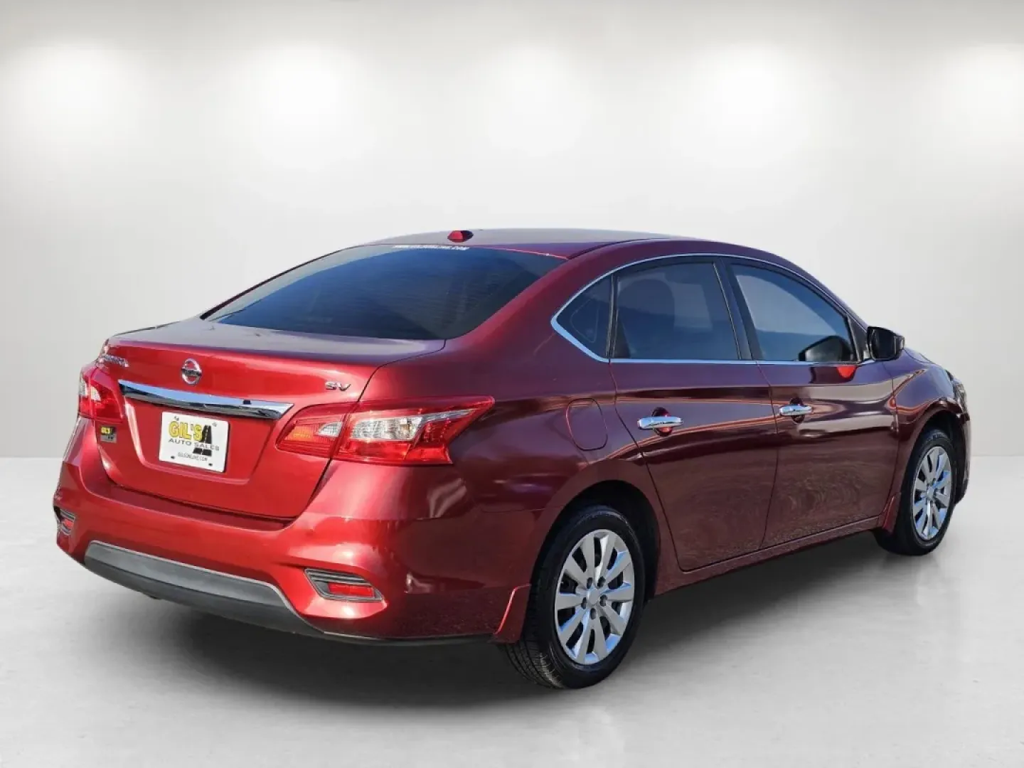 2016 /Charcoal Nissan Sentra SV (3N1AB7AP9GL) with an Other engine, located at 3959 U.S. 80 W, Phenix City, AL, 36870, (334) 297-4885, 32.469296, -85.135185 - Are you looking for a reliable and stylish vehicle that fits perfectly into your everyday life? Look no further than the 2016 Nissan Sentra SV, now available at Gils Auto in Phenix City, AL! This sedan is not just a mode of transportation; it's your reliable partner for daily commutes, family errand - Photo#5