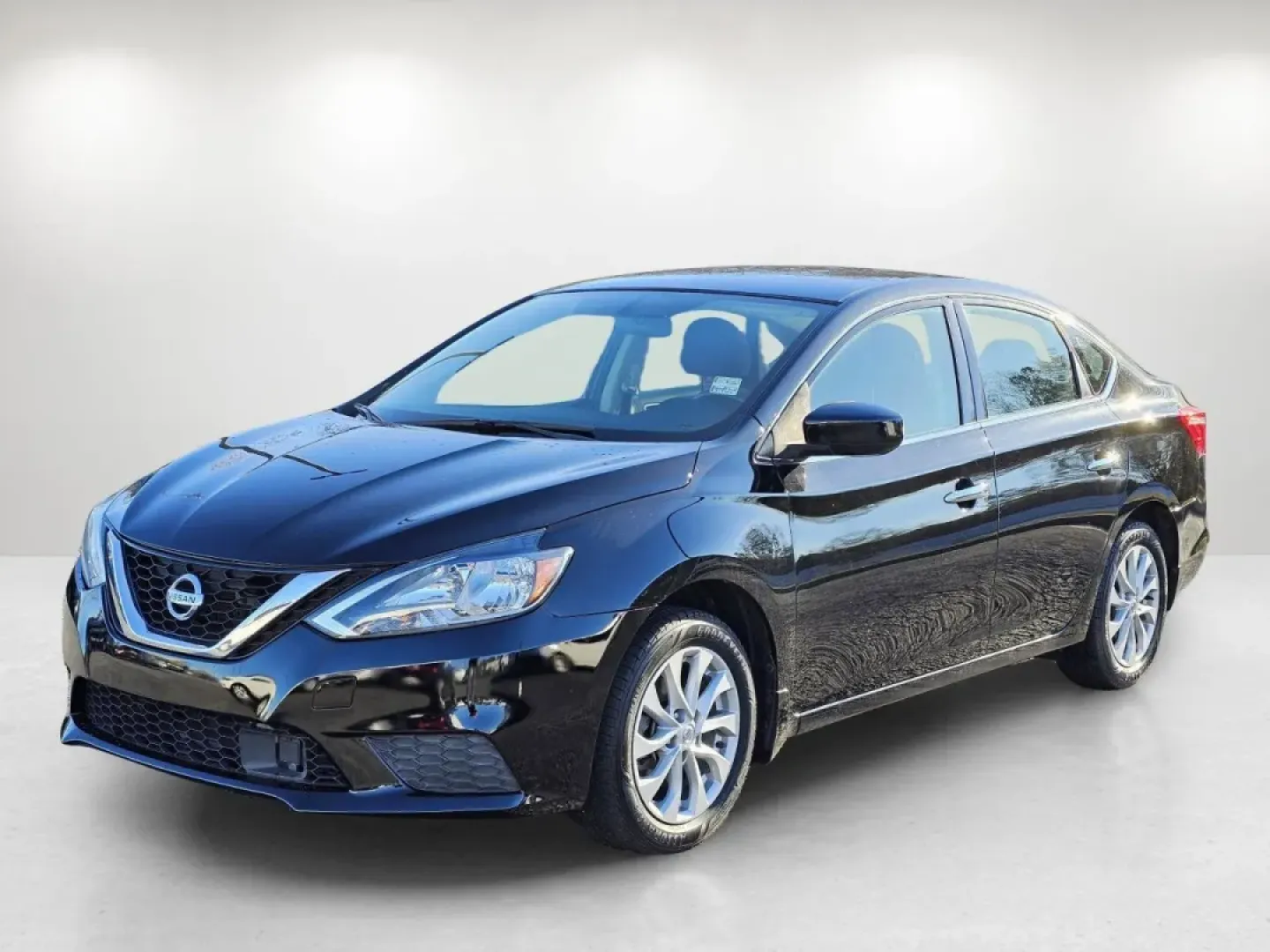 2019 /Charcoal Nissan Sentra SV (3N1AB7AP3KY) with an Other engine, located at 3959 U.S. 80 W, Phenix City, AL, 36870, (334) 297-4885, 32.469296, -85.135185 - **Elevate Your Daily Drive with the 2019 Nissan Sentra SV from Gils Auto Phenix City, AL**<br /> <br /> Are you in the market for a reliable sedan that fits seamlessly into your busy lifestyle? Look no further! The 2019 Nissan Sentra SV, available at Gils Auto in Phenix City, AL, is designed for ev - Photo#1