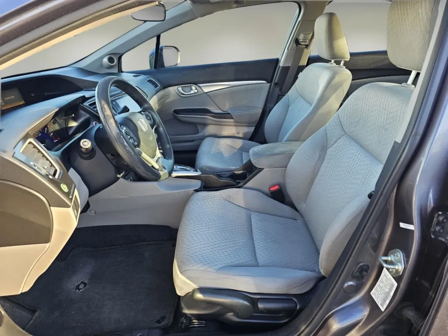 2015 Honda Civic Sedan EX (19XFB2F82FE) with an Other engine, located at 7000 Northlake Connector, Columbus, GA, 31904, (706) 987-8085, 32.524975, -84.978134 - **Discover Your Next Adventure with the 2015 Honda Civic Sedan at Gils Auto Phenix City, AL!**<br /> <br /> Are you searching for a reliable and stylish vehicle that perfectly accommodates your busy lifestyle? Look no further than the 2015 Honda Civic Sedan! This vehicle is not just a means of tran - Photo#9