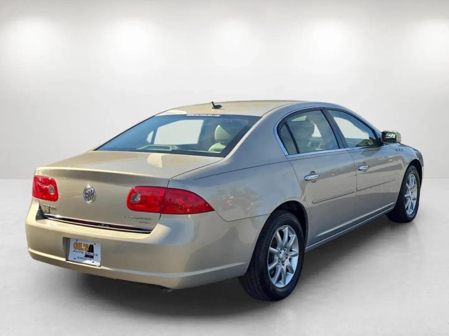 2008 /Cocoa/Cashmere Buick Lucerne CXL (1G4HD57218U) with an Other engine, located at 7000 Northlake Connector, Columbus, GA, 31904, (706) 987-8085, 32.524975, -84.978134 - Unleash your driving potential with the 2008 Buick Lucerne CXL, a luxurious sedan designed for comfort, style, and reliability. Perfect for those looking for a family-friendly vehicle or budget-conscious buyers needing a dependable daily commuter, this elegant car ticks all the boxes. With a low mil - Photo#4