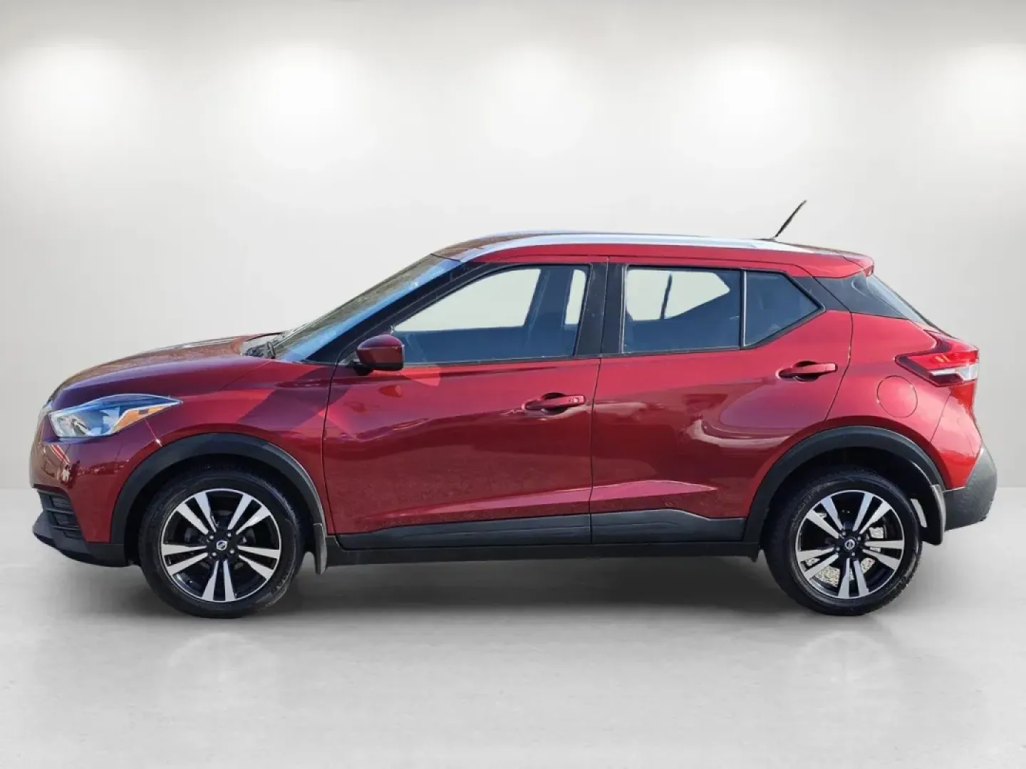 2019 /Charcoal Nissan Kicks SV (3N1CP5CU4KL) with an Other engine, located at 7000 Northlake Connector, Columbus, GA, 31904, (706) 987-8085, 32.524975, -84.978134 - Discover the perfect blend of style and functionality with the 2019 Nissan Kicks SV, now available at Gils Auto in Phenix City, AL. Whether you're navigating the bustling streets of downtown or embarking on weekend adventures in the beautiful nearby Chattahoochee Riverfront, this sporty SUV is desig - Photo#7