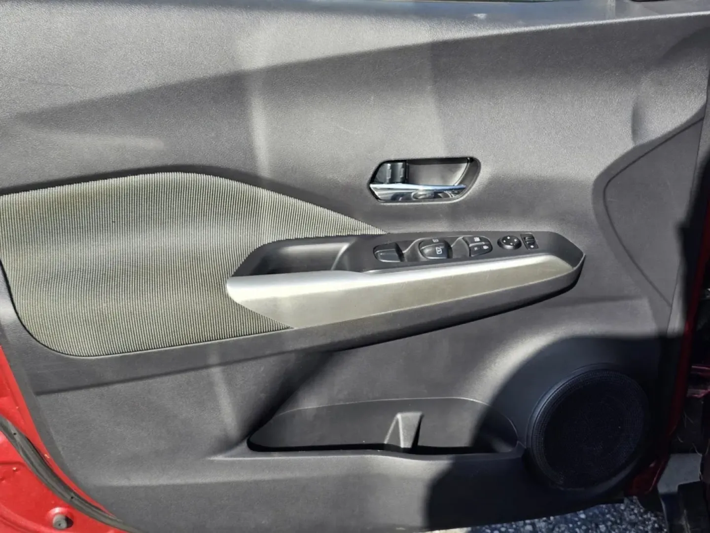 2019 /Charcoal Nissan Kicks SV (3N1CP5CU4KL) with an Other engine, located at 7000 Northlake Connector, Columbus, GA, 31904, (706) 987-8085, 32.524975, -84.978134 - Discover the perfect blend of style and functionality with the 2019 Nissan Kicks SV, now available at Gils Auto in Phenix City, AL. Whether you're navigating the bustling streets of downtown or embarking on weekend adventures in the beautiful nearby Chattahoochee Riverfront, this sporty SUV is desig - Photo#8