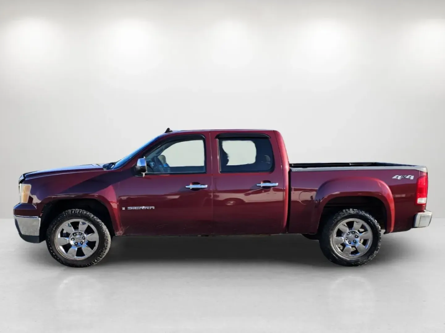 2009 /Dark Titanium/Light Titanium GMC Sierra 1500 SLE (3GTEK233X9G) with an Other engine, located at 5115 14th Ave., Columbus, GA, 31904, (706) 323-0345, 32.511494, -84.971046 - **Discover Your Next Adventure with the 2009 GMC Sierra 1500 at Gils Auto - Phenix City!** <br /> <br /> Are you ready to elevate your weekend getaways or tackle your daily commute with style and reliability? The 2009 GMC Sierra 1500 Crew Cab Pickup is the perfect blend of functionality and comfort, - Photo#7