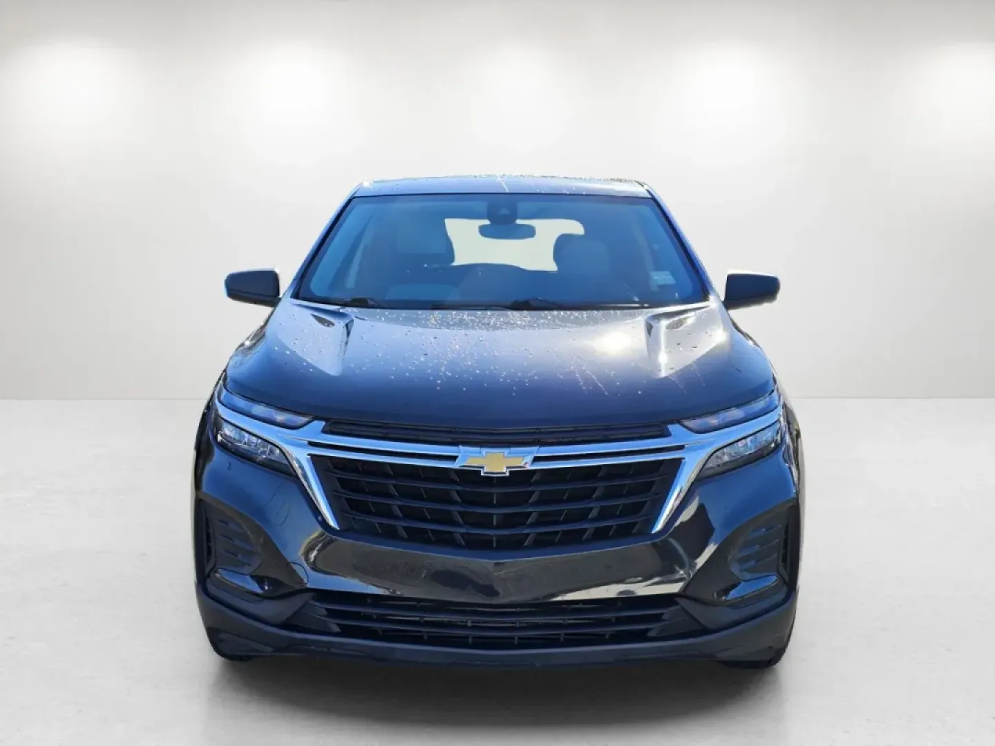 2022 /Medium Ash Gray Chevrolet Equinox LS (2GNAXHEV5N6) with an Other engine, located at 5115 14th Ave., Columbus, GA, 31904, (706) 323-0345, 32.511494, -84.971046 - **Explore New Horizons with the 2022 Chevrolet Equinox LS Your Ideal Adventure Companion!**<br /> <br /> Are you ready to elevate your lifestyle with a vehicle that perfectly balances comfort, technology, and versatility? Look no further than this 2022 Chevrolet Equinox LS, available now at Gils Au - Photo#1