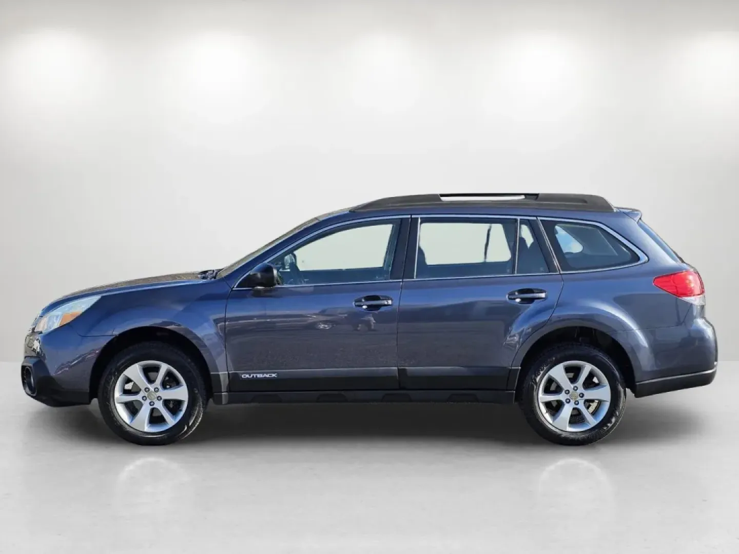 2014 /Black Subaru Outback 2.5i (4S4BRCAC6E3) with an Other engine, located at 1430 Gateway Drive, Opelika, AL, 36801, (334) 239-0944, 32.637871, -85.409790 - ### Adventure Awaits with the 2014 Subaru Outback 2.5i at Gils Auto - Phenix City<br /> <br /> Are you ready to elevate your daily commutes or weekend adventures with a versatile vehicle that fits seamlessly into your lifestyle? Whether you're exploring the scenic trails of Lake Oliver, making quick - Photo#7