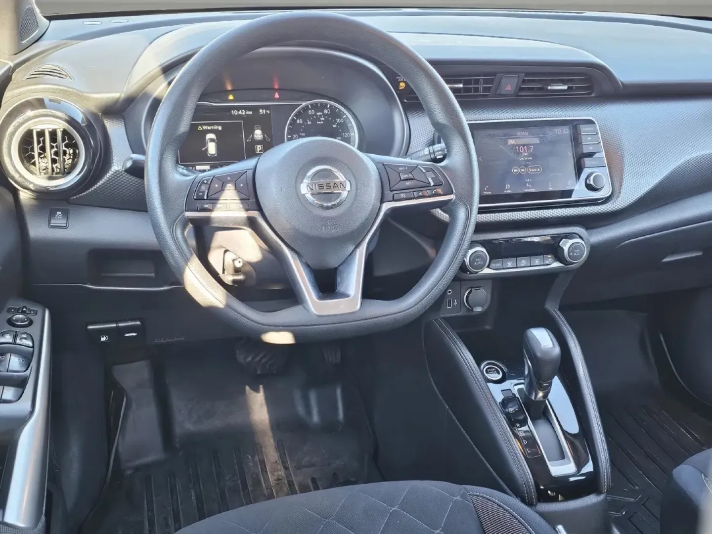 2018 /Charcoal Nissan Kicks SV (3N1CP5CU7JL) with an Other engine, located at 5115 14th Ave., Columbus, GA, 31904, (706) 323-0345, 32.511494, -84.971046 - **Experience the Ultimate Urban Adventure with the 2018 Nissan Kicks SV!**<br /> <br /> Are you ready to elevate your urban lifestyle or weekend getaways? The 2018 Nissan Kicks SV is more than just a vehicle; it's a versatile companion designed for both city living and outdoor adventures. Whether yo - Photo#15