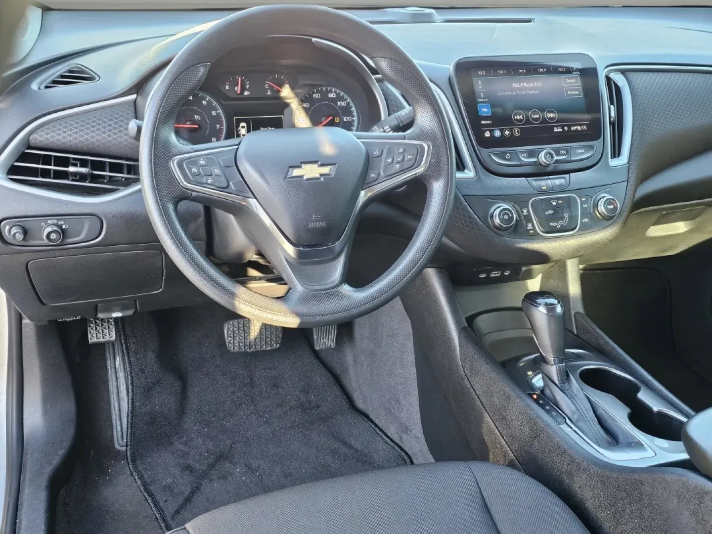 2020 /Jet Black Chevrolet Malibu LS (1G1ZB5ST0LF) with an Other engine, located at 5115 14th Ave., Columbus, GA, 31904, (706) 323-0345, 32.511494, -84.971046 - **Discover Your Next Adventure with the 2020 Chevrolet Malibu LS at Gils Auto - Phenix City**<br /> <br /> Are you searching for the perfect blend of style, comfort, and technology for your daily commutes or weekend getaways? Look no further than the 2020 Chevrolet Malibu LS, available now at Gils A - Photo#15