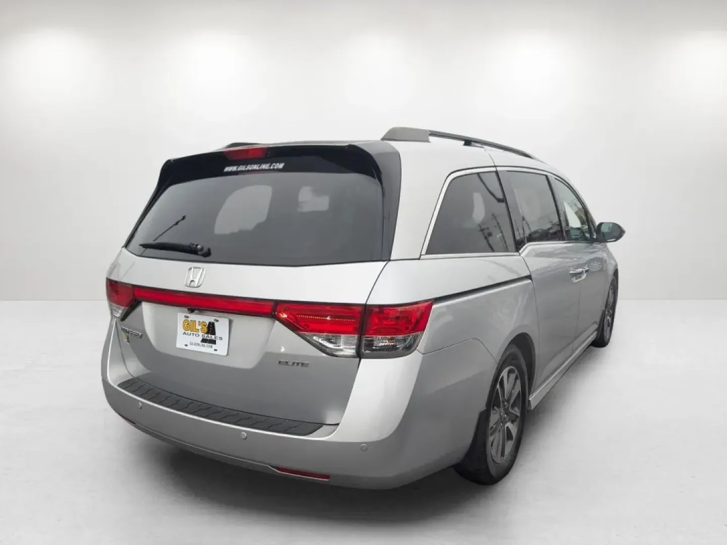 2014 Honda Odyssey Touring Elite (5FNRL5H98EB) with an Other engine, located at 5115 14th Ave., Columbus, GA, 31904, (706) 323-0345, 32.511494, -84.971046 - **Discover Your Next Adventure with the 2014 Honda Odyssey Touring Elite at Gils Auto!**<br /> <br /> Are you a growing family in need of space, comfort, and versatility for your daily adventures? Look no further! The 2014 Honda Odyssey Touring Elite, available at Gils Auto in Phenix City, AL, is th - Photo#4