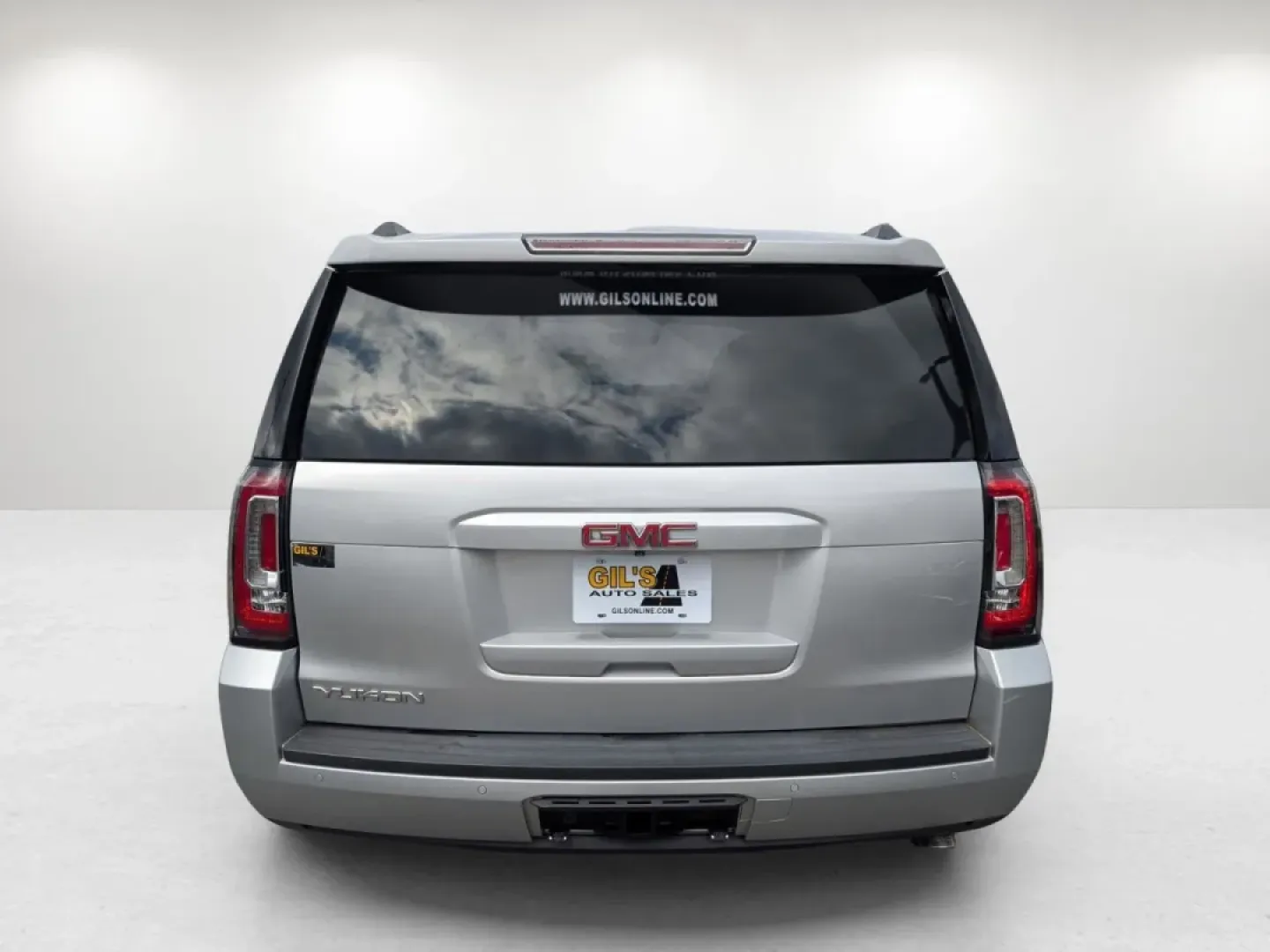 2015 /Cocoa/Dune GMC Yukon SLT (1GKS1BKC0FR) with an Other engine, located at 5115 14th Ave., Columbus, GA, 31904, (706) 323-0345, 32.511494, -84.971046 - **Adventure Awaits with This 2015 GMC Yukon SLT at Gils Auto in Phenix City, AL!**<br /> <br /> Are you searching for the perfect vehicle for family road trips, weekend adventures, or daily commutes that also provides the comfort and space you need? Look no further than this stunning 2015 GMC Yukon - Photo#5