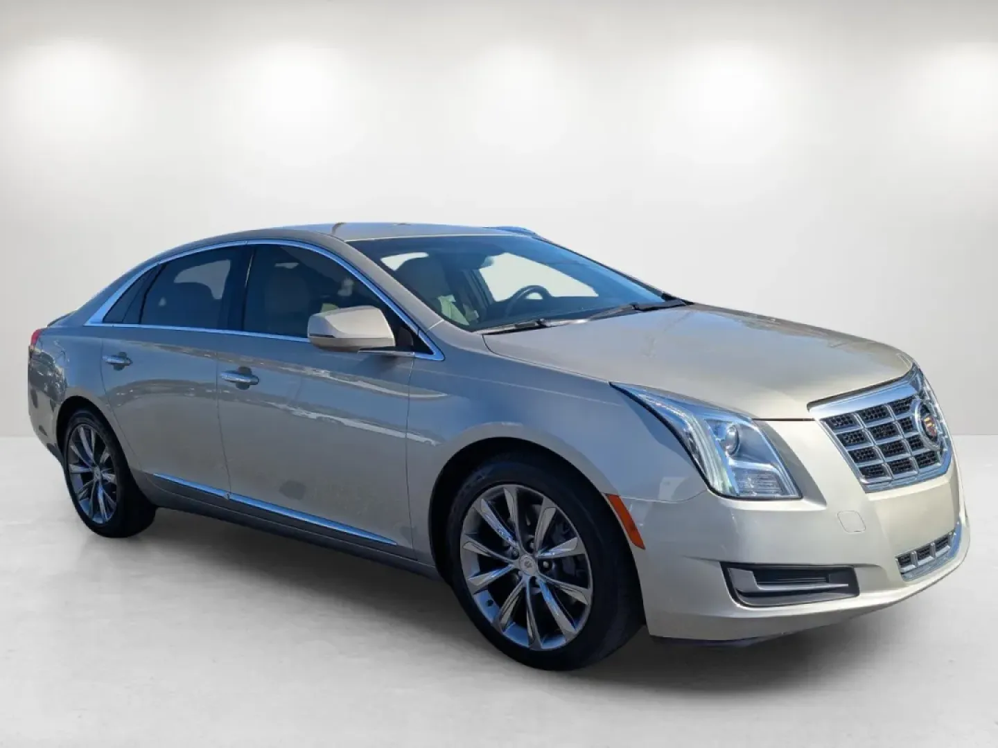 2013 /Shale/Cocoa Cadillac XTS (2G61N5S32D9) with an Other engine, located at 5115 14th Ave., Columbus, GA, 31904, (706) 323-0345, 32.511494, -84.971046 - **Elevate Your Daily Drive with the 2013 Cadillac XTS at Gils Auto - Phenix City!**<br /> <br /> Imagine a vehicle that seamlessly blends luxury and practicality-perfect for your daily commute, weekend adventures, or simply cruising through Phenix City. The 2013 Cadillac XTS stands as a symbol of co - Photo#2