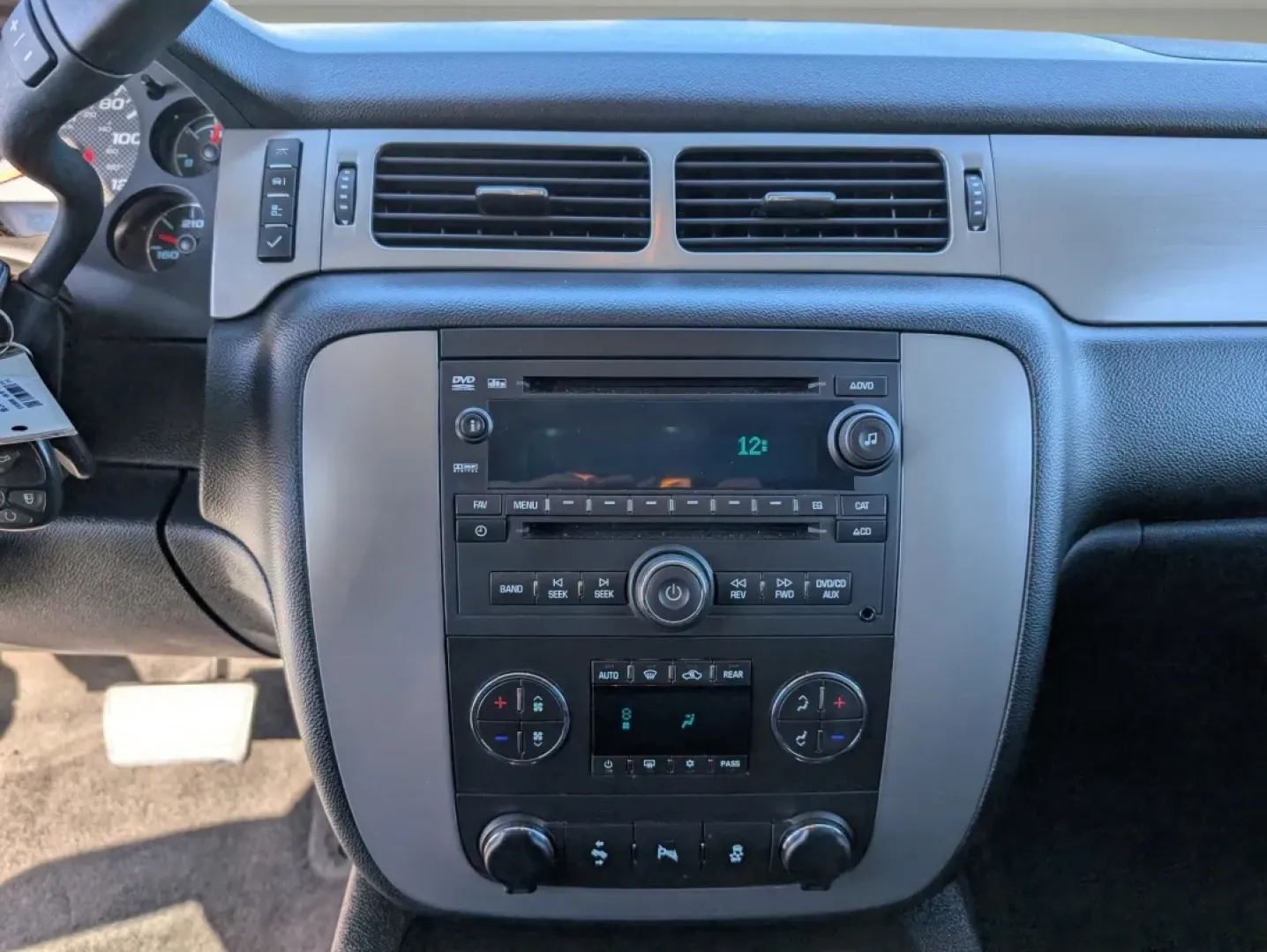 2013 /Ebony Chevrolet Tahoe LT (1GNSCBE03DR) with an Other engine, located at 5115 14th Ave., Columbus, GA, 31904, (706) 323-0345, 32.511494, -84.971046 - **Explore the Open Road with the 2013 Chevrolet Tahoe LT - Perfect for Adventure and Family Life!**<br /> <br /> Are you on the lookout for a versatile SUV that fits seamlessly into your family's lifestyle while also providing a thrilling driving experience? Look no further than this stunning 2013 C - Photo#13