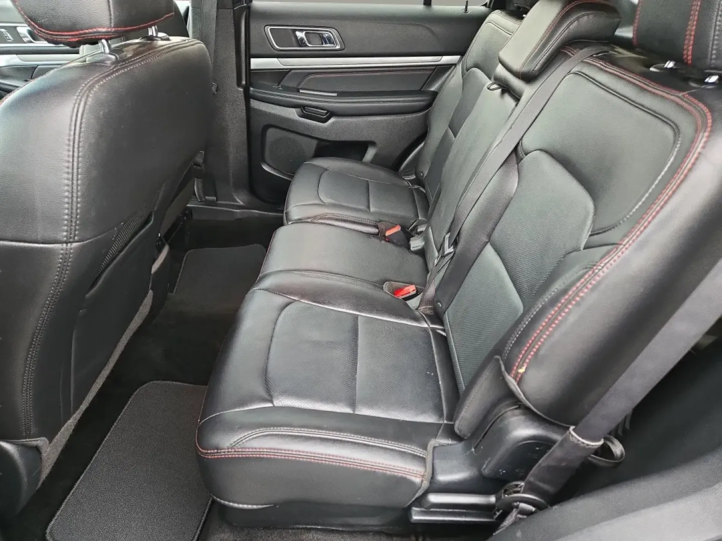 2017 Ford Explorer Sport (1FM5K8GT2HG) with an Other engine, located at 5115 14th Ave., Columbus, GA, 31904, (706) 323-0345, 32.511494, -84.971046 - Are you ready to elevate your family's adventures with the 2017 Ford Explorer Sport? Perfectly designed for those who crave both style and functionality, this versatile SUV is an ideal companion for weekend getaways or daily commutes. At Gils Auto in Phenix City, AL, we offer this stunning vehicle a - Photo#12