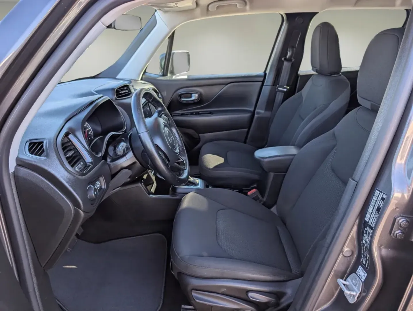 2020 /Black Jeep Renegade Altitude (ZACNJABB3LP) with an Other engine, located at 804 22nd Ave, Phenix City, AL, 36870, (334) 297-1860, 32.484749, -85.024475 - **Discover Your Next Adventure with the 2020 Jeep Renegade Altitude at Gils Auto - Phenix City #2!**<br /> <br /> Are you ready to elevate your driving experience? Whether you're a growing family in search of a reliable vehicle for school runs and weekend adventures, or a commuter seeking a stylish - Photo#10