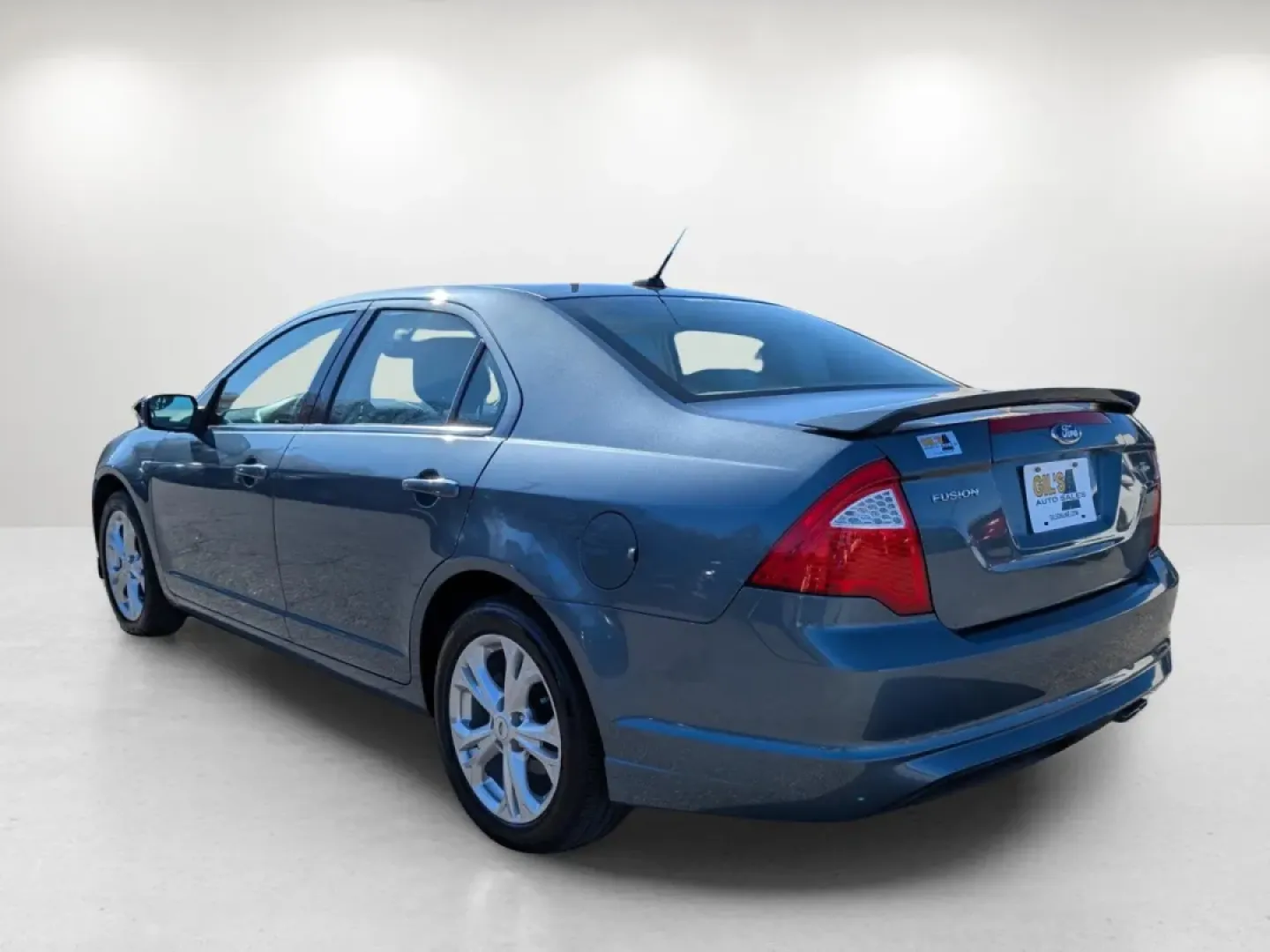 2012 Ford Fusion SE (3FAHP0HA3CR) with an Other engine, located at 804 22nd Ave, Phenix City, AL, 36870, (334) 297-1860, 32.484749, -85.024475 - **Explore Life on the Road with the 2012 Ford Fusion SE Perfect for Your Next Adventure!**<br /> <br /> If you're in the market for a dependable vehicle that seamlessly blends style, comfort, and practicality, look no further than the 2012 Ford Fusion SE available at Gils Auto in Phenix City, AL. T - Photo#6