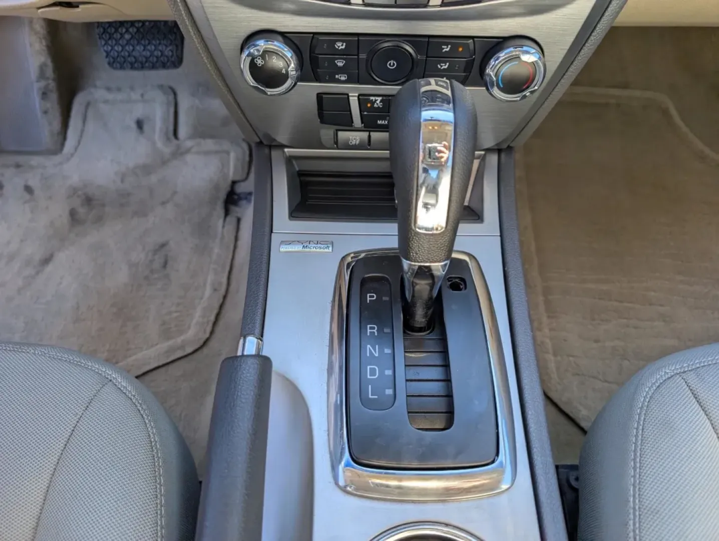 2012 Ford Fusion SE (3FAHP0HA3CR) with an Other engine, located at 804 22nd Ave, Phenix City, AL, 36870, (334) 297-1860, 32.484749, -85.024475 - **Explore Life on the Road with the 2012 Ford Fusion SE Perfect for Your Next Adventure!**<br /> <br /> If you're in the market for a dependable vehicle that seamlessly blends style, comfort, and practicality, look no further than the 2012 Ford Fusion SE available at Gils Auto in Phenix City, AL. T - Photo#12