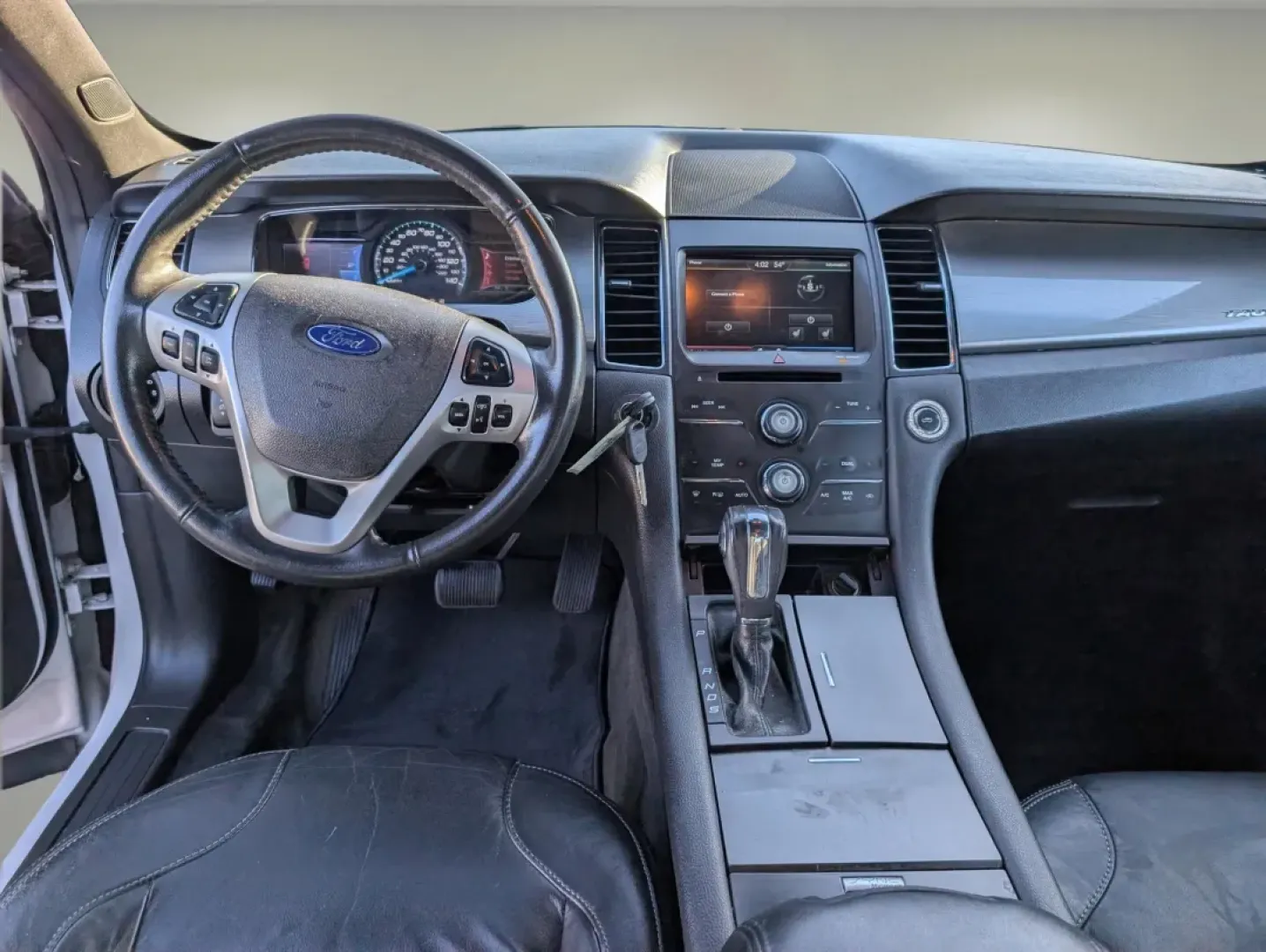 2013 Ford Taurus SEL (1FAHP2E83DG) with an Other engine, located at 804 22nd Ave, Phenix City, AL, 36870, (334) 297-1860, 32.484749, -85.024475 - Are you on the hunt for a reliable sedan that combines comfort, performance, and affordability? Look no further! At Gils Auto in Phenix City, AL, we have just the vehicle for you: a 2013 Ford Taurus SEL that is not only perfect for daily commuting but also great for family outings, weekend adventure - Photo#11