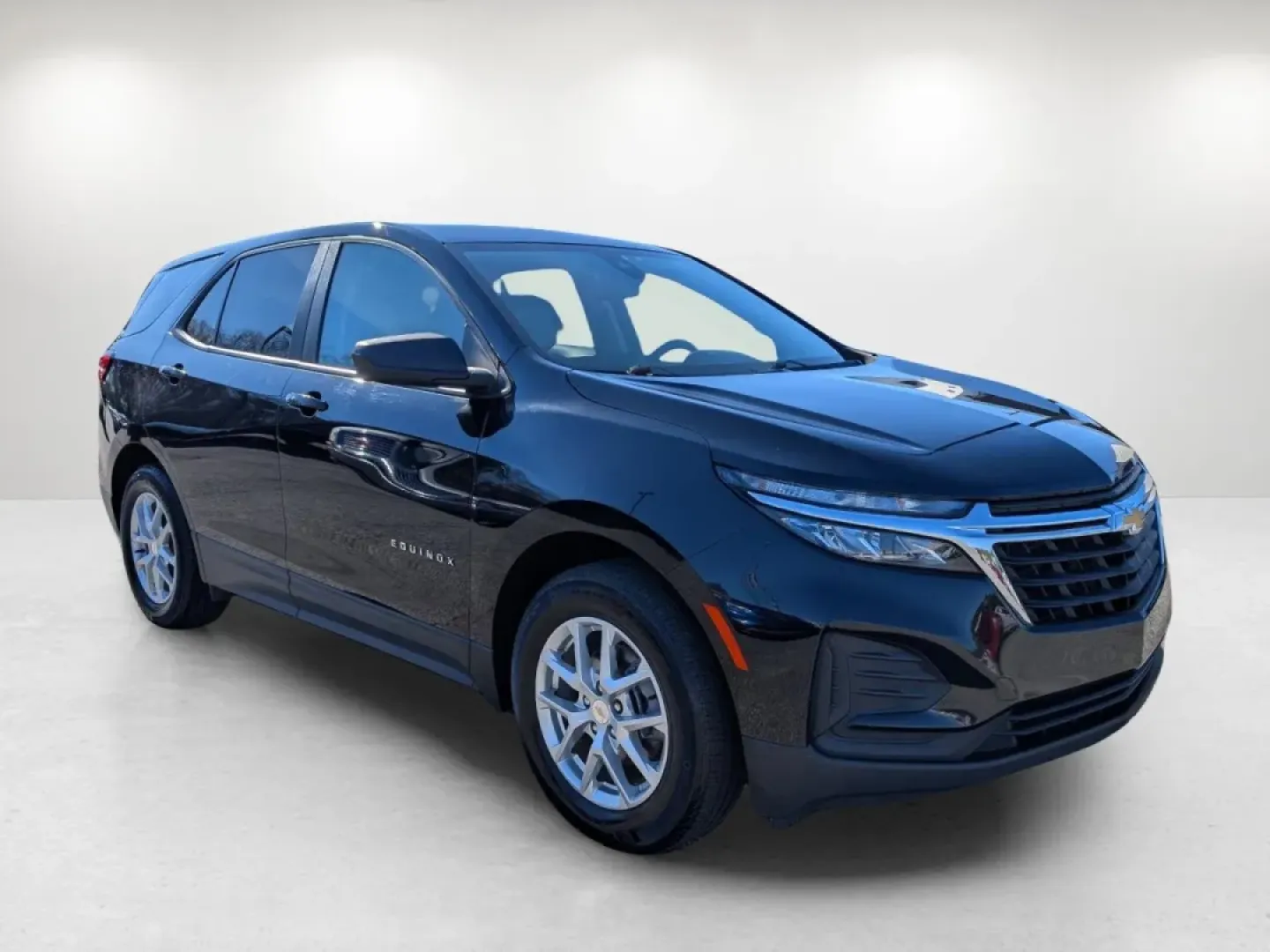 2023 /Medium Ash Gray Chevrolet Equinox LS (3GNAXHEG7PL) with an Other engine, located at 521 Old Farm Lane Rd, Prattville, AL, 36066, (334) 325-1505, 32.482460, -86.416367 - **Experience Adventure with the 2023 Chevrolet Equinox LS at Gils Auto - Phenix City!**<br /> <br /> Are you ready to take your family adventures, daily commutes, or weekend getaways to the next level? The 2023 Chevrolet Equinox LS, available now at Gils Auto in Phenix City, AL, is the perfect compa - Photo#2