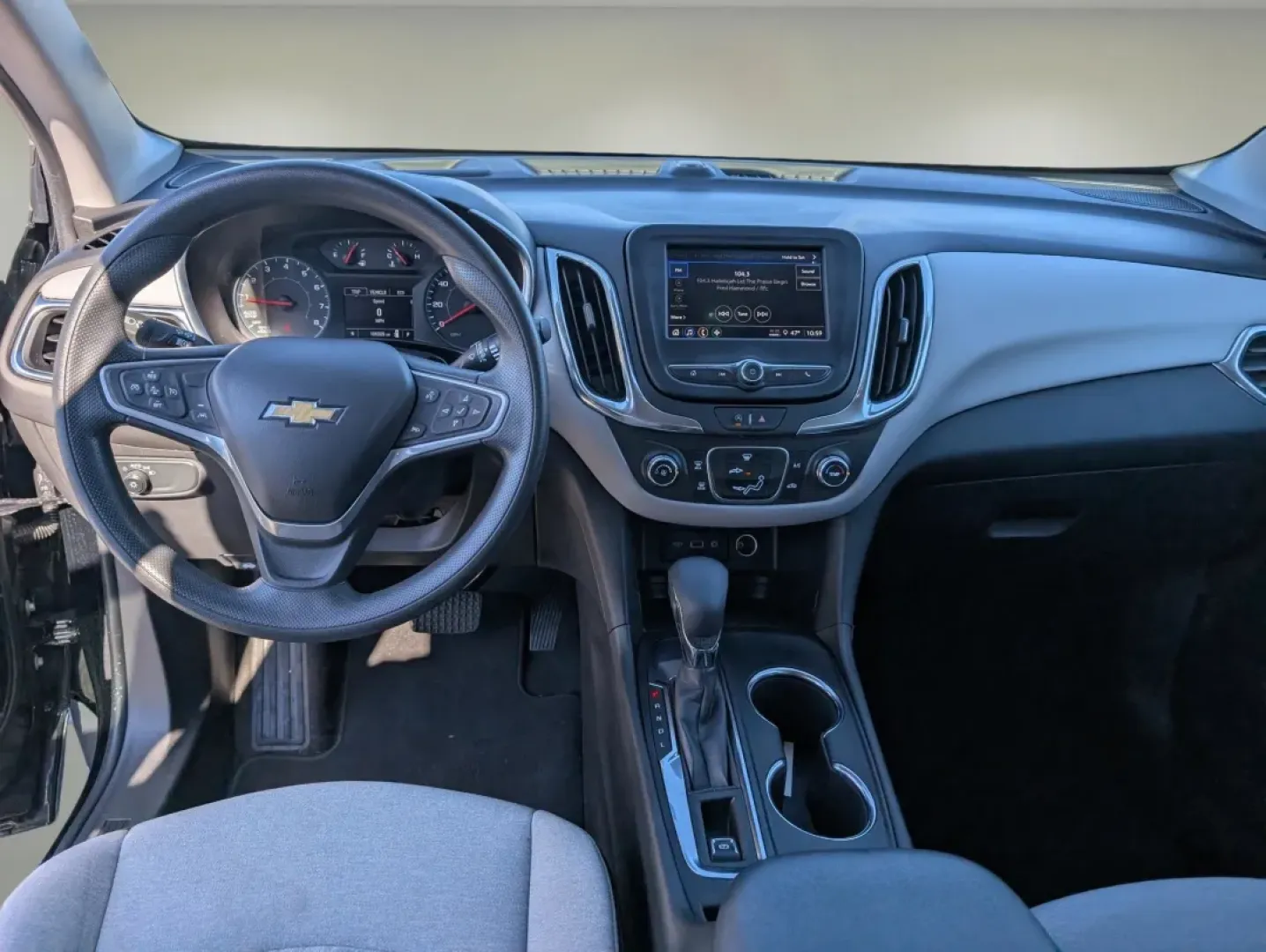 2023 /Medium Ash Gray Chevrolet Equinox LS (3GNAXHEG7PL) with an Other engine, located at 521 Old Farm Lane Rd, Prattville, AL, 36066, (334) 325-1505, 32.482460, -86.416367 - **Experience Adventure with the 2023 Chevrolet Equinox LS at Gils Auto - Phenix City!**<br /> <br /> Are you ready to take your family adventures, daily commutes, or weekend getaways to the next level? The 2023 Chevrolet Equinox LS, available now at Gils Auto in Phenix City, AL, is the perfect compa - Photo#10