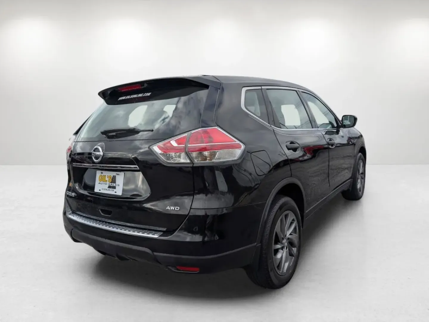 2016 /Charcoal Nissan Rogue S (KNMAT2MV3GP) with an Other engine, located at 804 22nd Ave, Phenix City, AL, 36870, (334) 297-1860, 32.484749, -85.024475 - **Discover Your Adventure with the 2016 Nissan Rogue Perfect for Family Getaways and Daily Adventures!**<br /> <br /> Are you on the lookout for a versatile and reliable SUV that fits seamlessly into your lifestyle? Look no further than this stunning 2016 Nissan Rogue S! Whether you're a growing fa - Photo#4