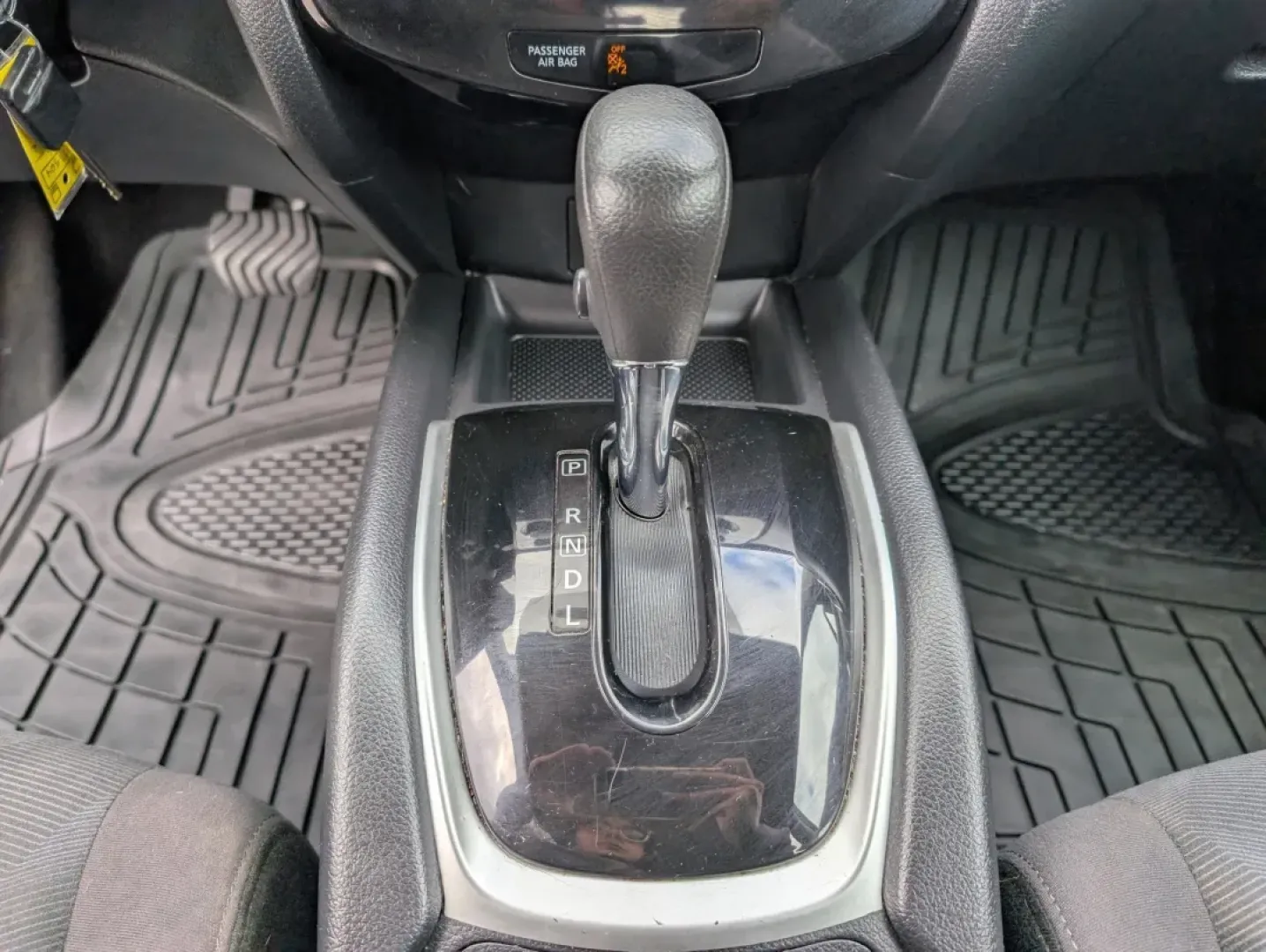 2016 /Charcoal Nissan Rogue S (KNMAT2MV3GP) with an Other engine, located at 804 22nd Ave, Phenix City, AL, 36870, (334) 297-1860, 32.484749, -85.024475 - **Discover Your Adventure with the 2016 Nissan Rogue Perfect for Family Getaways and Daily Adventures!**<br /> <br /> Are you on the lookout for a versatile and reliable SUV that fits seamlessly into your lifestyle? Look no further than this stunning 2016 Nissan Rogue S! Whether you're a growing fa - Photo#11