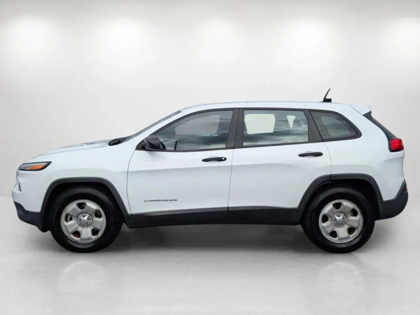 2014 /Black/Iceland Gray Jeep Cherokee Sport (1C4PJLAB4EW) with an Other engine, located at 804 22nd Ave, Phenix City, AL, 36870, (334) 297-1860, 32.484749, -85.024475 - **Explore Adventure with the 2014 Jeep Cherokee Sport at Gils Auto Your Destination for Reliable Vehicles!**<br /> <br /> Are you ready to elevate your lifestyle with a versatile vehicle that meets the demands of daily life and weekend adventures? Look no further than the 2014 Jeep Cherokee Sport, - Photo#7