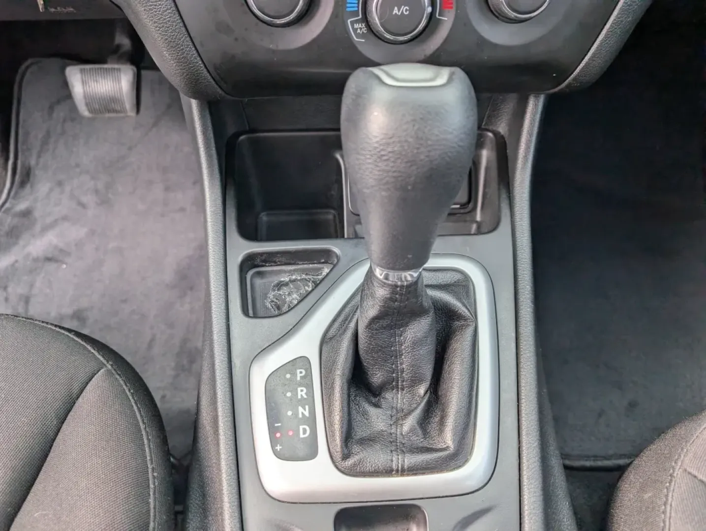 2014 /Black/Iceland Gray Jeep Cherokee Sport (1C4PJLAB4EW) with an Other engine, located at 804 22nd Ave, Phenix City, AL, 36870, (334) 297-1860, 32.484749, -85.024475 - **Explore Adventure with the 2014 Jeep Cherokee Sport at Gils Auto Your Destination for Reliable Vehicles!**<br /> <br /> Are you ready to elevate your lifestyle with a versatile vehicle that meets the demands of daily life and weekend adventures? Look no further than the 2014 Jeep Cherokee Sport, - Photo#13