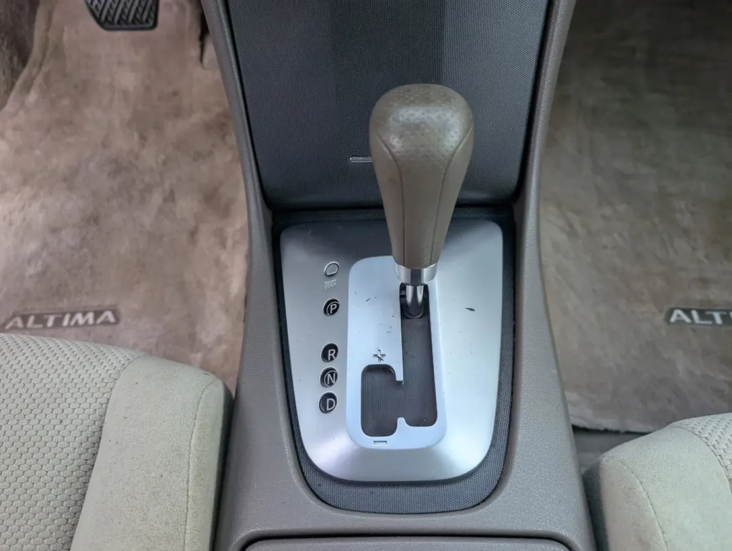 2007 Nissan Altima (1N4AL21E47N) with an Other engine, located at 521 Old Farm Lane Rd, Prattville, AL, 36066, (334) 325-1505, 32.482460, -86.416367 - **Drive into Your Next Adventure with This 2007 Nissan Altima! Perfect for Phenix City Commuters and Families Alike**<br /> <br /> Are you ready to elevate your everyday journeys and weekend getaways? Look no further! This 2007 Nissan Altima is the ideal sedan for those who appreciate reliability, c - Photo#12