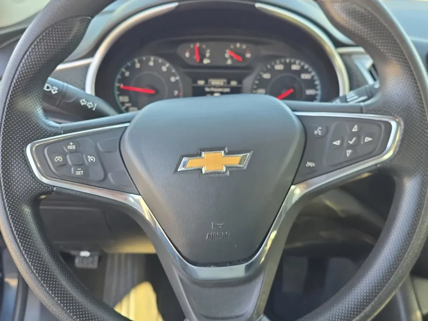 2020 /Jet Black Chevrolet Malibu LS (1G1ZC5ST9LF) with an Other engine, located at 804 22nd Ave, Phenix City, AL, 36870, (334) 297-1860, 32.484749, -85.024475 - **Experience the Open Road in Comfort and Style with the 2020 Chevrolet Malibu LS! Perfect for Commuters and Families Alike!**<br /> <br /> Are you ready for a vehicle that seamlessly fits into your busy lifestyle, whether you're commuting to work, shuttling the kids to school, or heading out for a - Photo#14