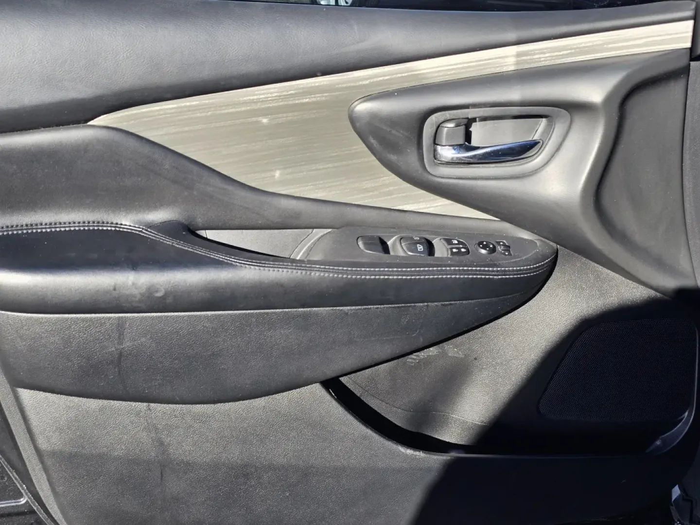 2017 /Graphite Nissan Murano S (5N1AZ2MH4HN) with an Other engine, located at 521 Old Farm Lane Rd, Prattville, AL, 36066, (334) 325-1505, 32.482460, -86.416367 - 2017 Nissan Murano S - Photo#8