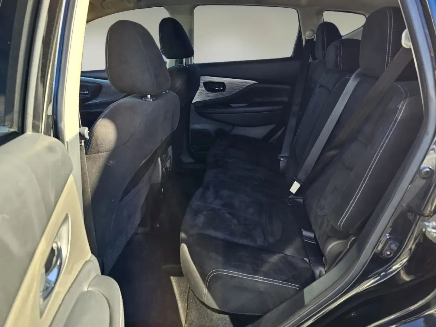 2017 /Graphite Nissan Murano S (5N1AZ2MH4HN) with an Other engine, located at 521 Old Farm Lane Rd, Prattville, AL, 36066, (334) 325-1505, 32.482460, -86.416367 - Experience the best of both worlds with the 2017 Nissan Murano S the ideal SUV for families and adventurous spirits alike. If you're looking for a vehicle that combines comfort, style, and reliability, this Magnetic Black Metallic beauty at Gils Auto in Phenix City, AL, is your perfect match. Perfe - Photo#14