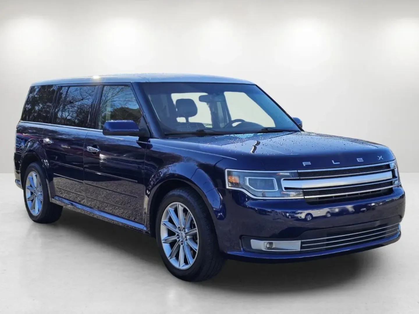 2016 Ford Flex Limited (2FMGK5D80GB) with an Other engine, located at 804 22nd Ave, Phenix City, AL, 36870, (334) 297-1860, 32.484749, -85.024475 - Discover the freedom of family adventures and weekend getaways with the 2016 Ford Flex Limited, now available at Gils Auto in Phenix City, AL. This stylish crossover is designed for those who embrace a dynamic lifestyle, making it an exceptional choice for growing families and budget-conscious buyer - Photo#2