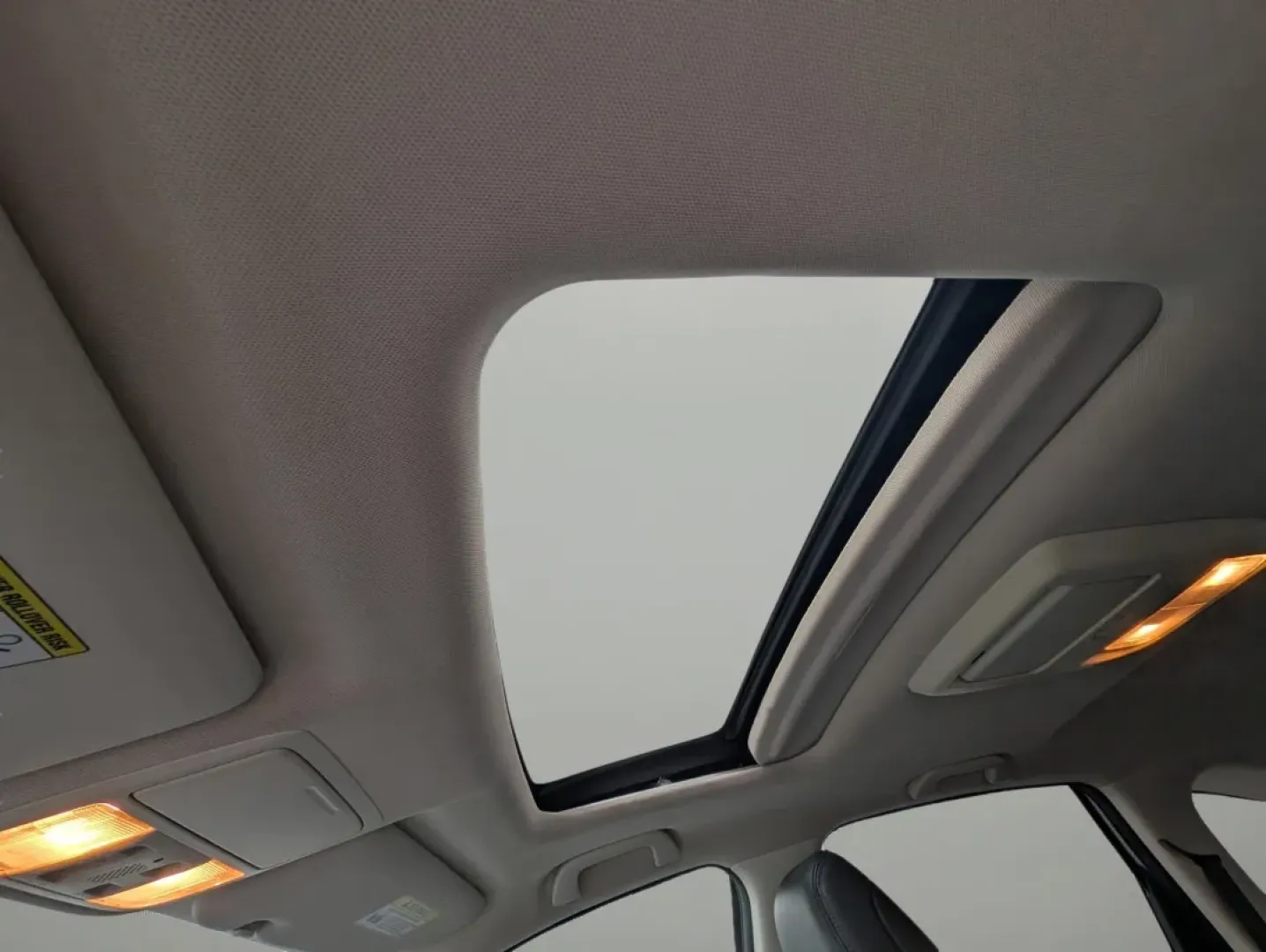 2013 Honda CR-V EX-L (5J6RM3H70DL) with an Other engine, located at 7000 Northlake Connector, Columbus, GA, 31904, (706) 987-8085, 32.524975, -84.978134 - Are you ready to elevate your daily commute or embark on unforgettable weekend adventures? Look no further than this stunning 2013 Honda CR-V EX-L, available now at Gils Auto in Phenix City, AL. This spacious and versatile SUV is perfect for growing families, budget-conscious buyers, or anyone looki - Photo#16