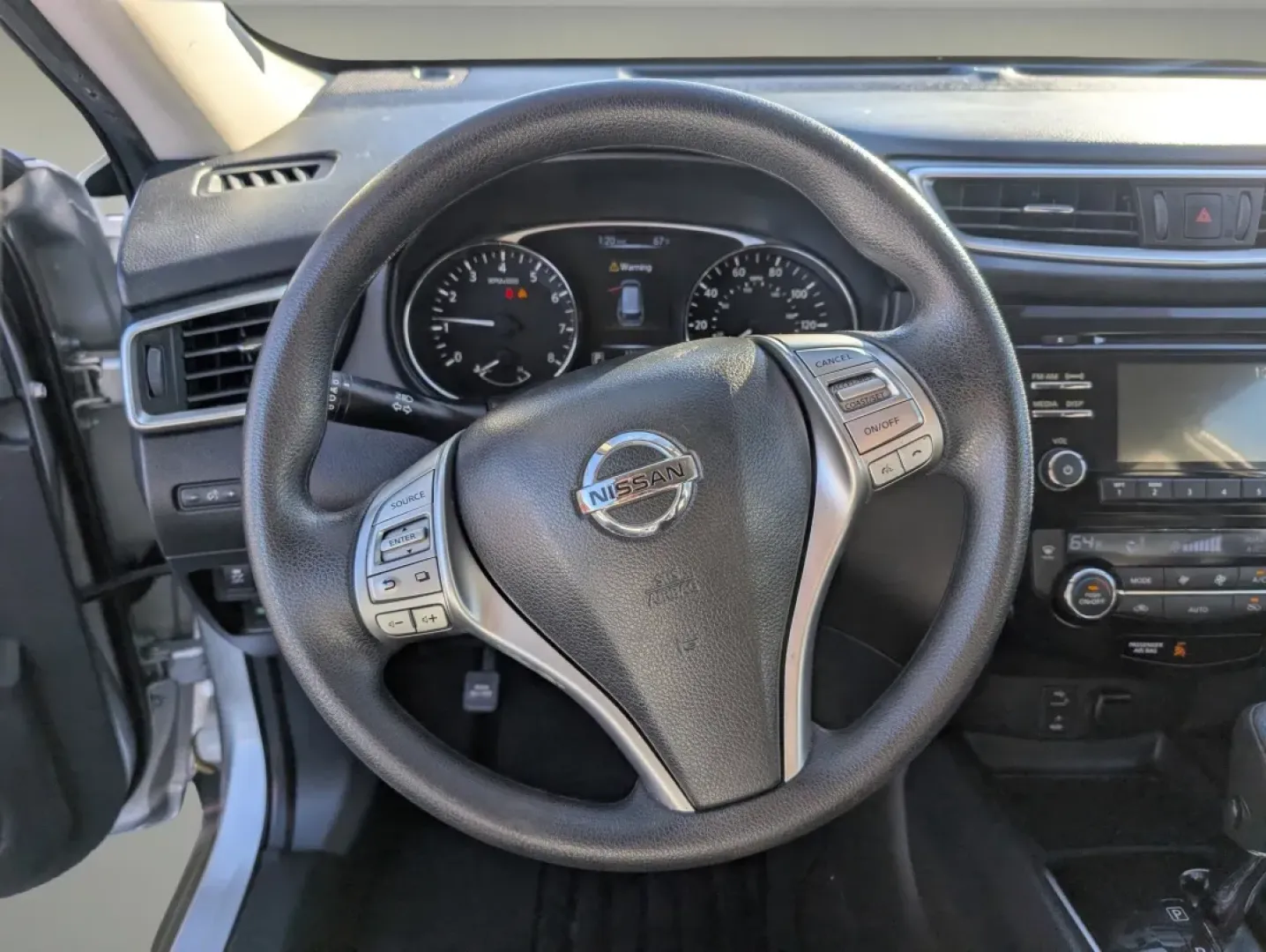 2016 /Charcoal Nissan Rogue SV (KNMAT2MTXGP) with an Other engine, located at 7000 Northlake Connector, Columbus, GA, 31904, (706) 987-8085, 32.524975, -84.978134 - **Adventure Awaits with the 2016 Nissan Rogue SV Perfect for Families and Commuters Alike!**<br /> <br /> At Gils Auto in Phenix City, AL, we understand the importance of finding the right vehicle for your lifestyle. Whether you're a growing family seeking a dependable SUV, a commuter dreaming of a - Photo#14