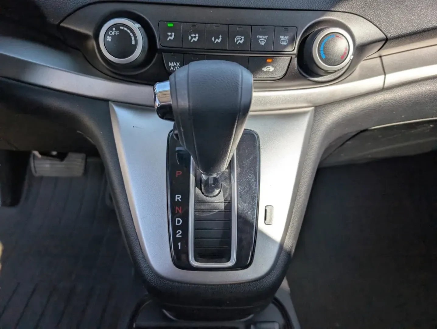 2013 Honda CR-V EX (5J6RM4H52DL) with an Other engine, located at 7000 Northlake Connector, Columbus, GA, 31904, (706) 987-8085, 32.524975, -84.978134 - **Discover Your Adventure with the 2013 Honda CR-V at Gils Auto - Phenix City!**<br /> <br /> Are you ready to elevate your everyday journeys? Look no further than this 2013 Honda CR-V EX, the perfect SUV for growing families, adventurers, or anyone needing a reliable vehicle for their daily commute - Photo#13