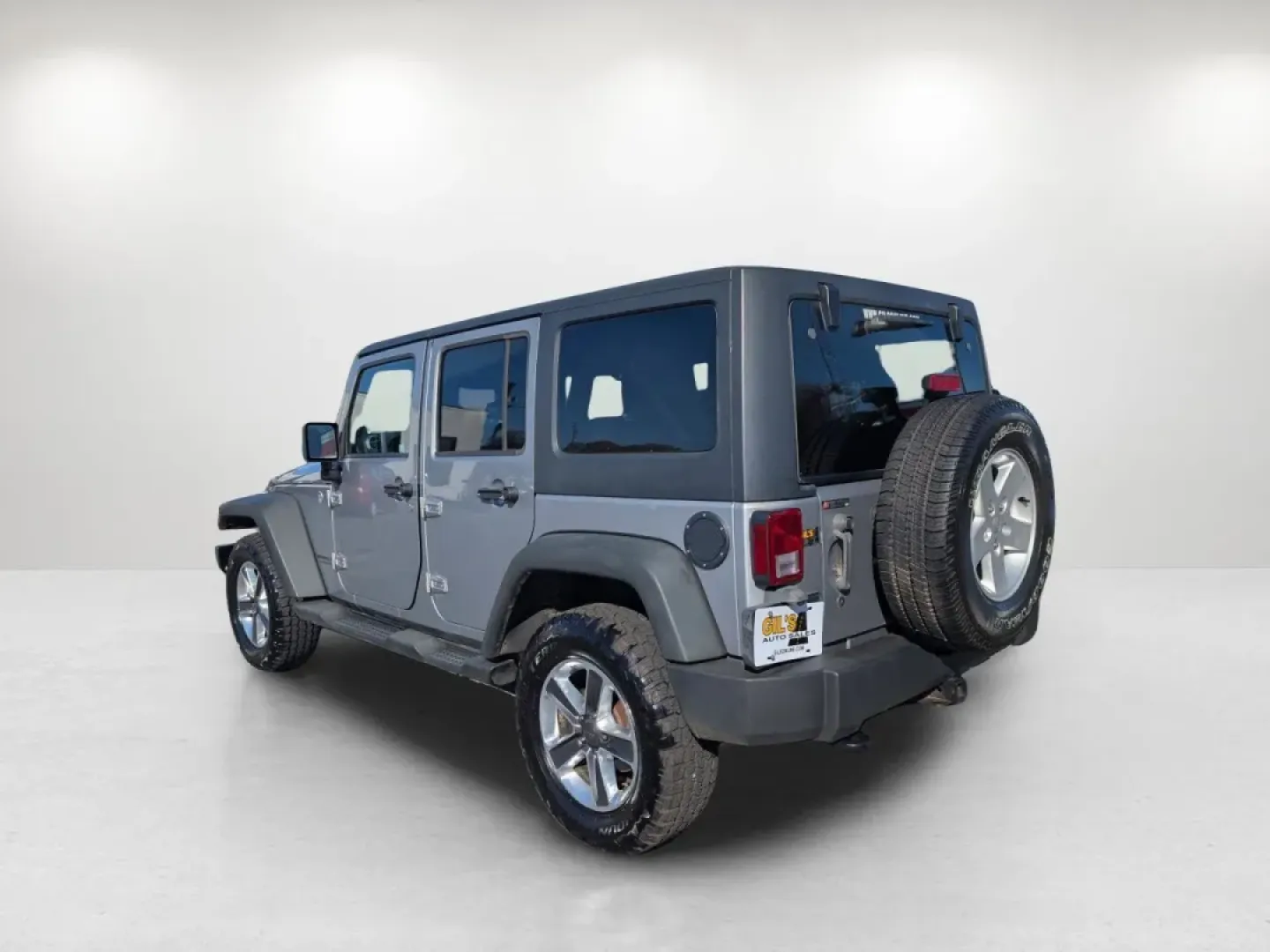 2013 /Black Interior Jeep Wrangler Sport (1C4BJWDG9DL) with an Other engine, located at 3959 U.S. 80 W, Phenix City, AL, 36870, (334) 297-4885, 32.469296, -85.135185 - **Discover Your Next Adventure with the 2013 Jeep Wrangler Sport at Gils Auto - Columbus #2!**<br /> <br /> Are you ready to embark on your next great adventure? Whether you're navigating city streets or conquering rugged trails, the 2013 Jeep Wrangler Sport is your perfect companion. With its robus - Photo#6