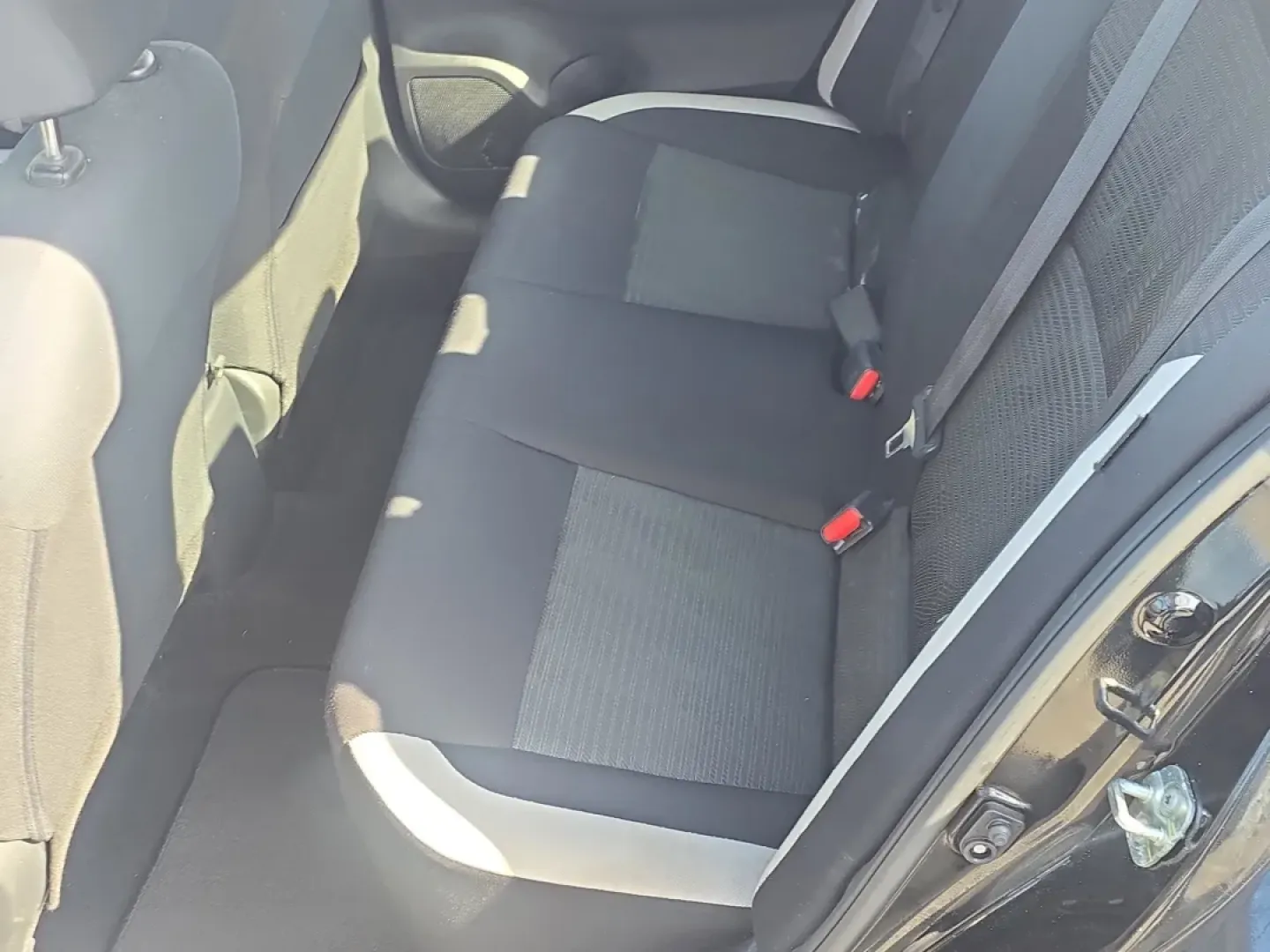 2020 /Black Nissan Versa SV (3N1CN8EV4LL) with an Other engine, located at 7000 Northlake Connector, Columbus, GA, 31904, (706) 987-8085, 32.524975, -84.978134 - **Discover the 2020 Nissan Versa SV: Your Ideal Commuter Companion from Gils Auto in Phenix City, AL!**<br /> <br /> Are you on the lookout for a reliable sedan that seamlessly fits into your busy lifestyle? Look no further! The 2020 Nissan Versa SV is perfect for long commutes or weekend getaways, - Photo#11