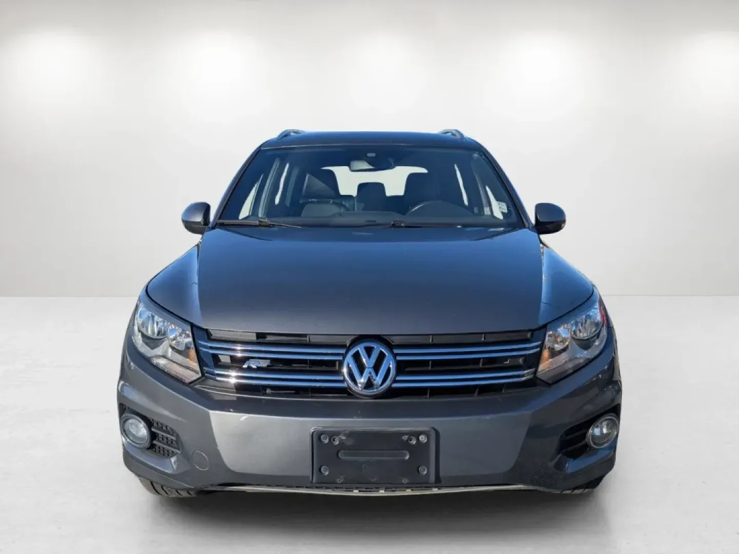 2016 Volkswagen Tiguan S (WVGBV7AX6GW) with an Other engine, located at 1430 Gateway Drive, Opelika, AL, 36801, (334) 239-0944, 32.637871, -85.409790 - **Adventure Awaits with the 2016 Volkswagen Tiguan at Gils Auto!** <br /> <br /> Are you ready to elevate your driving experience and embrace a lifestyle filled with adventure? The 2016 Volkswagen Tiguan is the perfect companion for those seeking a reliable SUV that seamlessly fits into both family - Photo#1