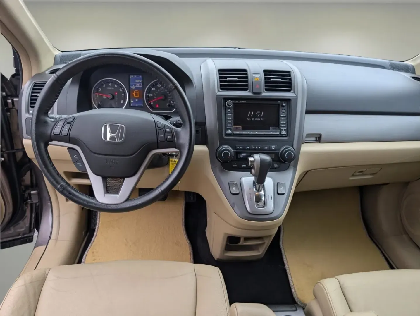 2011 Honda CR-V EX-L (5J6RE4H7XBL) with an Other engine, located at 1430 Gateway Drive, Opelika, AL, 36801, (334) 239-0944, 32.637871, -85.409790 - **Elevate Your Family Adventures with the 2011 Honda CR-V EX-L: Perfect for Every Journey!**<br /> <br /> Are you looking for a reliable vehicle that can keep up with your busy lifestyle? The 2011 Honda CR-V EX-L is the ideal SUV for families, commuters, or anyone seeking weekend adventures. With it - Photo#11