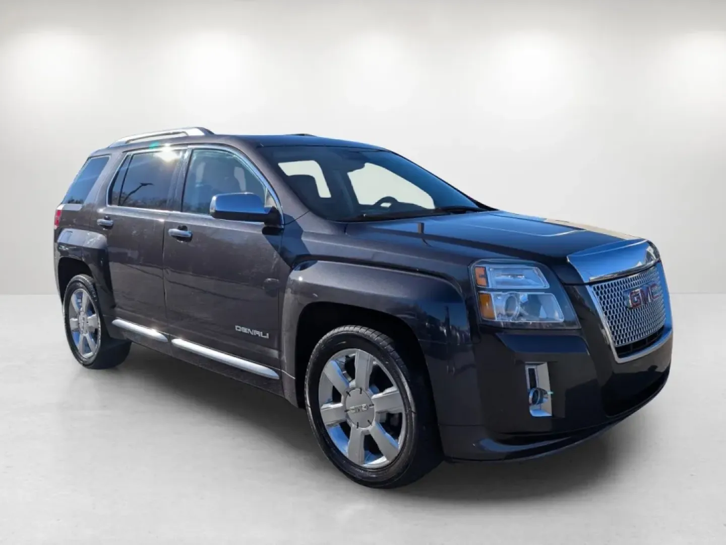 2014 /Jet Black GMC Terrain Denali (2GKFLUE32E6) with an Other engine, located at 1430 Gateway Drive, Opelika, AL, 36801, (334) 239-0944, 32.637871, -85.409790 - **Elevate Your Adventurous Spirit with the 2014 GMC Terrain Denali at Gils Auto!**<br /> <br /> Are you seeking a reliable and stylish vehicle for your next adventure or daily commute? Look no further! The 2014 GMC Terrain Denali is the perfect blend of comfort, capability, and cutting-edge technolo - Photo#2