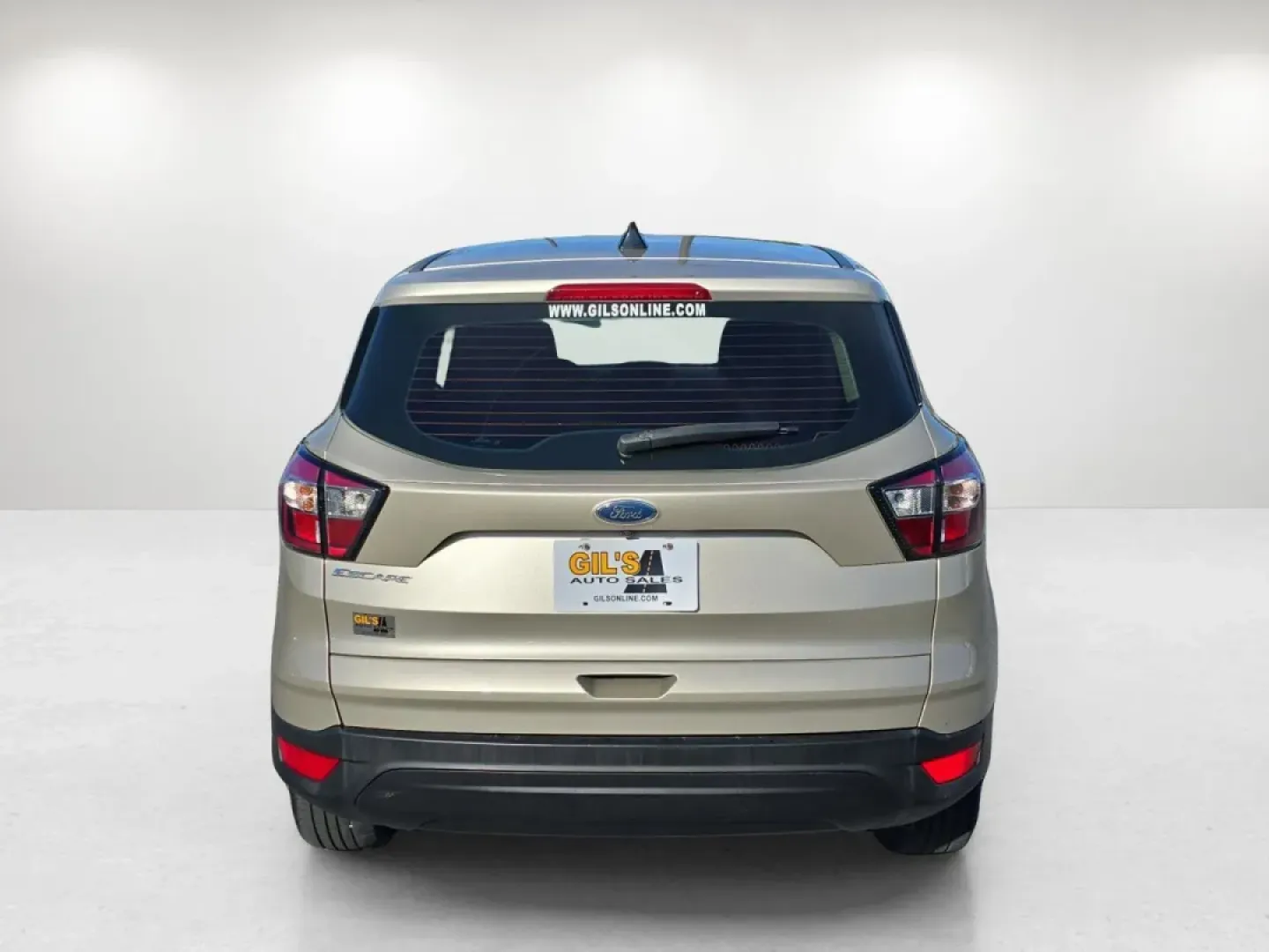 2018 Ford Escape S (1FMCU0F70JU) with an Other engine, located at 1430 Gateway Drive, Opelika, AL, 36801, (334) 239-0944, 32.637871, -85.409790 - **Explore New Adventures in the 2018 Ford Escape! Perfect for Weekend Getaways or Daily Commutes**<br /> <br /> Are you ready to elevate your driving experience? The 2018 Ford Escape is not just a vehicle; it's your ticket to new adventures and daily convenience. Whether you're a busy parent navigat - Photo#6
