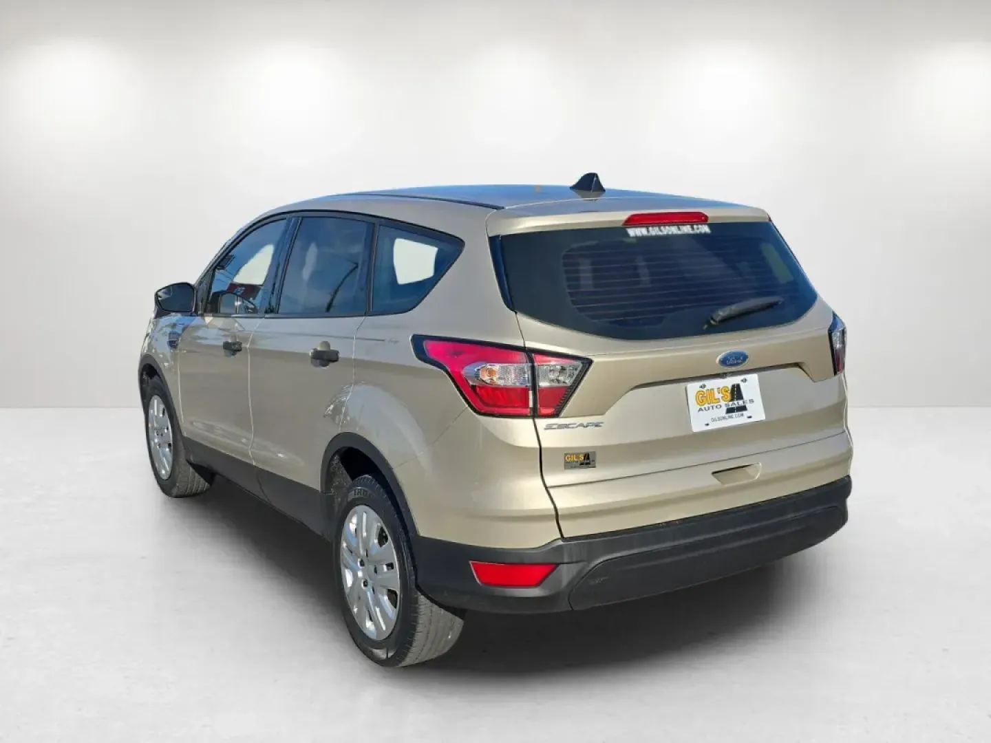 2018 Ford Escape S (1FMCU0F70JU) with an Other engine, located at 1430 Gateway Drive, Opelika, AL, 36801, (334) 239-0944, 32.637871, -85.409790 - **Explore New Adventures in the 2018 Ford Escape! Perfect for Weekend Getaways or Daily Commutes**<br /> <br /> Are you ready to elevate your driving experience? The 2018 Ford Escape is not just a vehicle; it's your ticket to new adventures and daily convenience. Whether you're a busy parent navigat - Photo#7