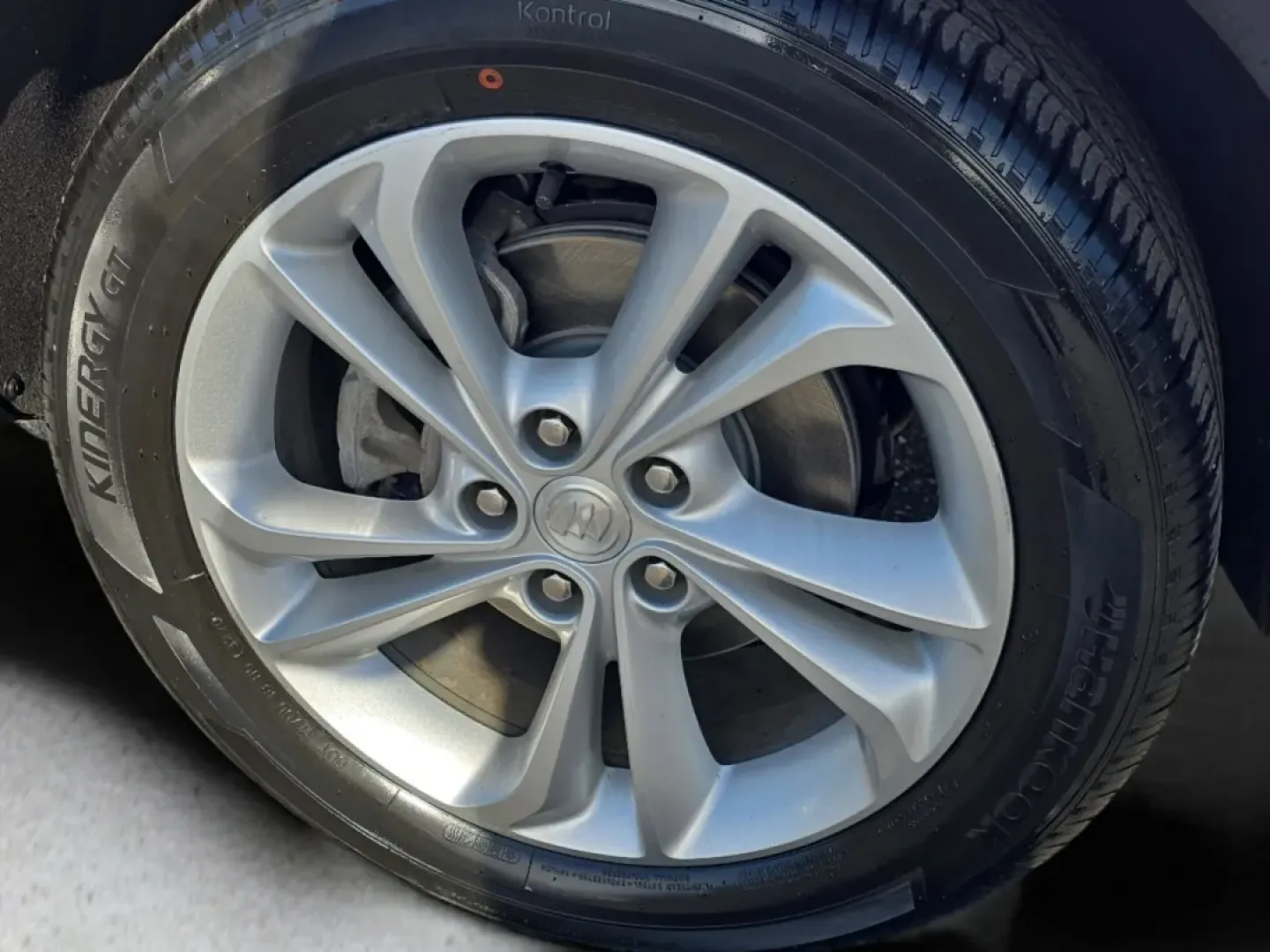 2020 /Ebony with Ebony interior accents Buick Encore GX Preferred (KL4MMBS29LB) with an Other engine, located at 1430 Gateway Drive, Opelika, AL, 36801, (334) 239-0944, 32.637871, -85.409790 - ### Discover Your Next Adventure with the 2020 Buick Encore GX<br /> <br /> Are you ready to elevate your daily commute or embark on weekend adventures? The 2020 Buick Encore GX is the perfect blend of style, comfort, and functionality, making it an ideal choice for both the busy professional and th - Photo#8