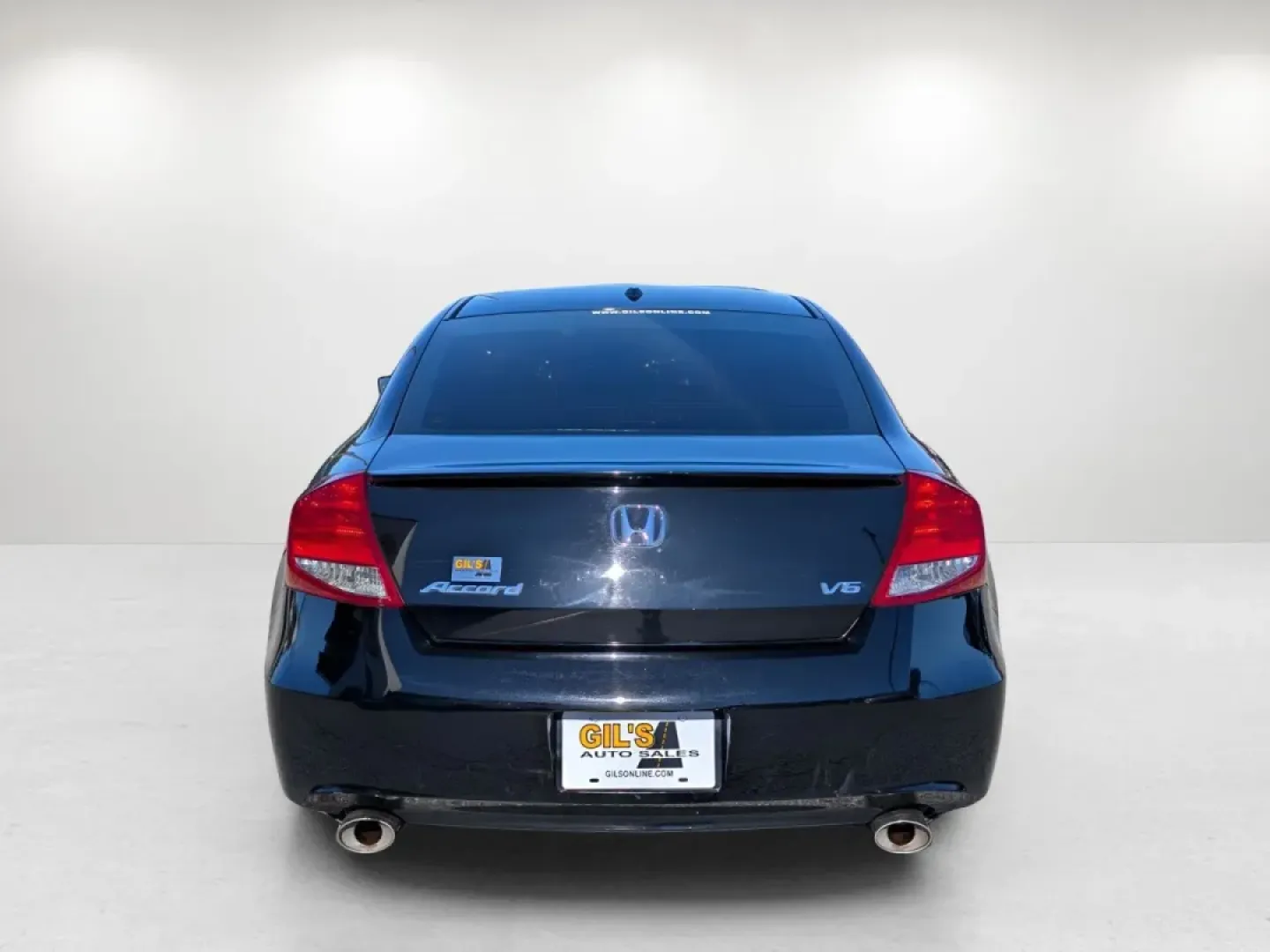 2012 Honda Accord Cpe EX-L (1HGCS2B89CA) with an Other engine, located at 521 Old Farm Lane Rd, Prattville, AL, 36066, (334) 325-1505, 32.482460, -86.416367 - **Experience the Road Like Never Before with the 2012 Honda Accord EX-L Coupe!**<br /> <br /> For those seeking a stylish and reliable vehicle that balances performance and comfort, look no further than the 2012 Honda Accord EX-L Coupe available at Gils Auto in Phenix City, AL. This stunning black c - Photo#5