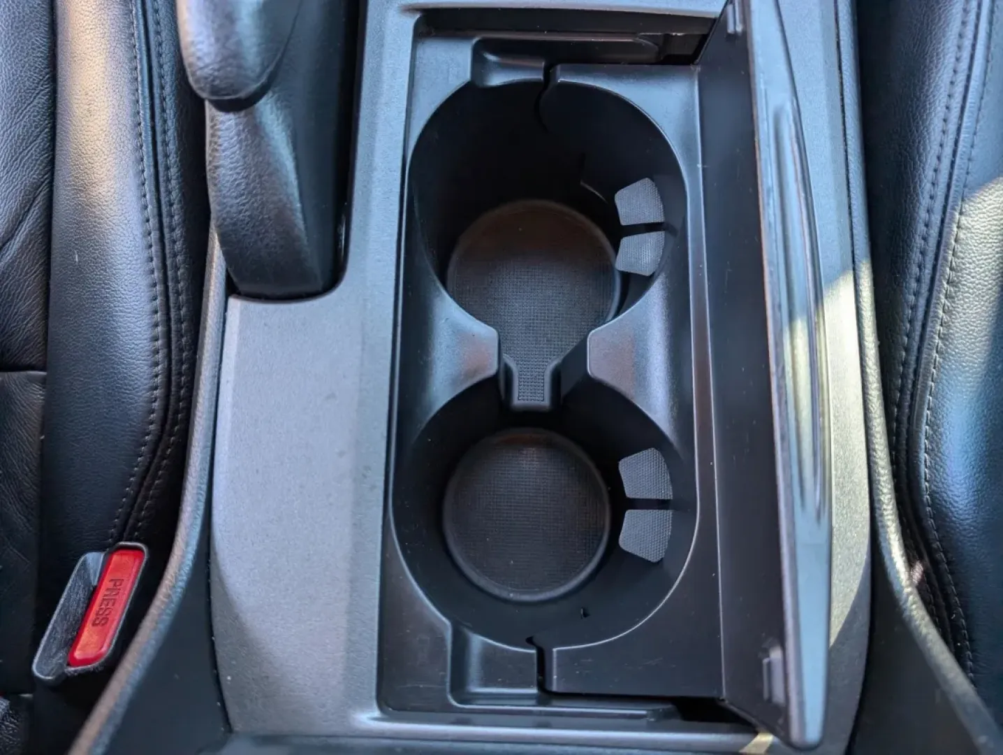 2012 Honda Accord Cpe EX-L (1HGCS2B89CA) with an Other engine, located at 521 Old Farm Lane Rd, Prattville, AL, 36066, (334) 325-1505, 32.482460, -86.416367 - **Experience the Road Like Never Before with the 2012 Honda Accord EX-L Coupe!**<br /> <br /> For those seeking a stylish and reliable vehicle that balances performance and comfort, look no further than the 2012 Honda Accord EX-L Coupe available at Gils Auto in Phenix City, AL. This stunning black c - Photo#12