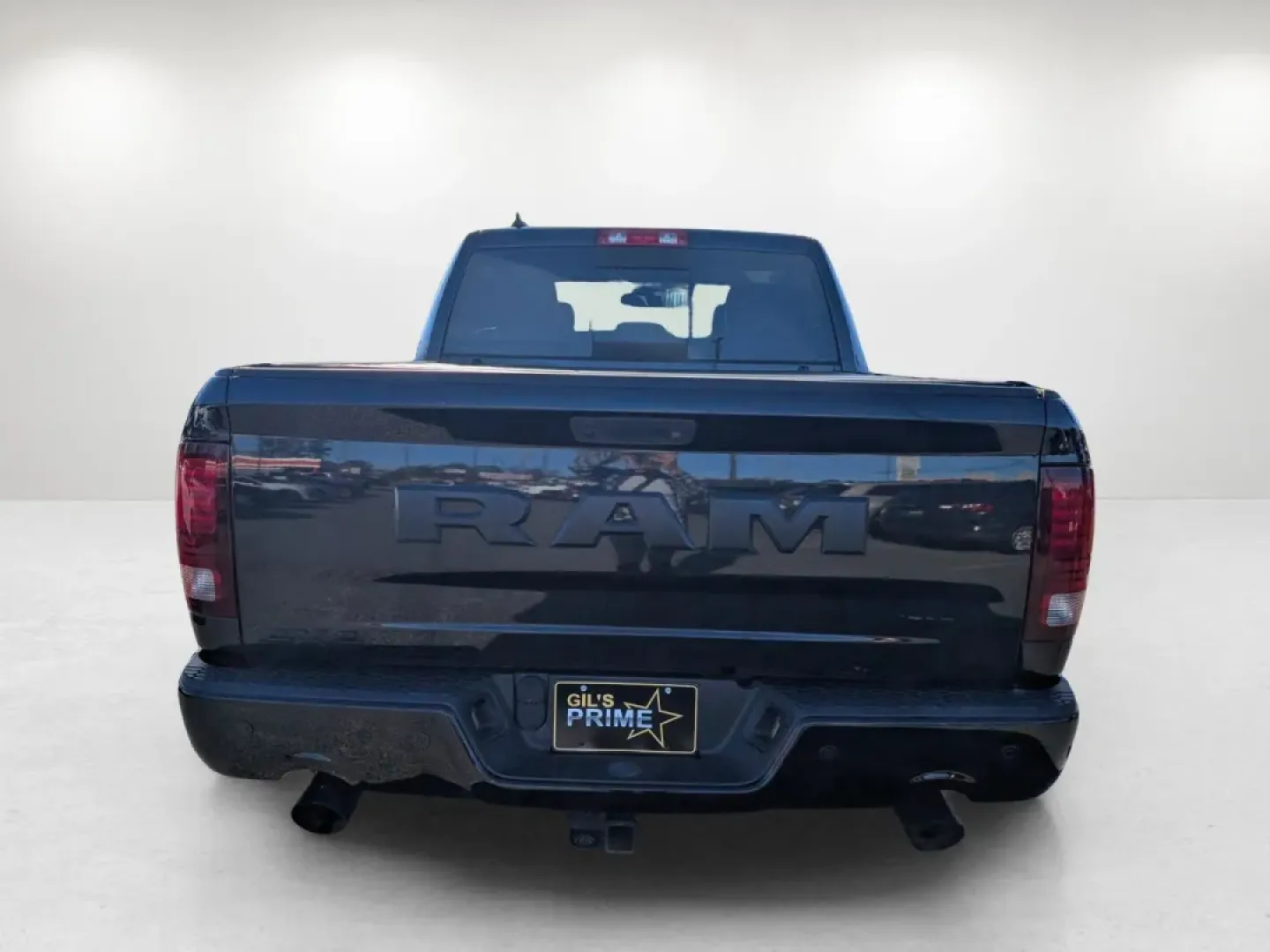 2017 /Black Ram 1500 Night (1C6RR7MT7HS) with an Other engine, located at 3959 U.S. 80 W, Phenix City, AL, 36870, (334) 297-4885, 32.469296, -85.135185 - Discover the perfect blend of power, style, and versatility with this stunning 2017 Ram 1500 Night Edition, ideal for both work and play. Whether you're hauling gear for a weekend adventure or navigating the daily commute, this truck is designed to elevate your lifestyle. With its robust 4WD capabil - Photo#6