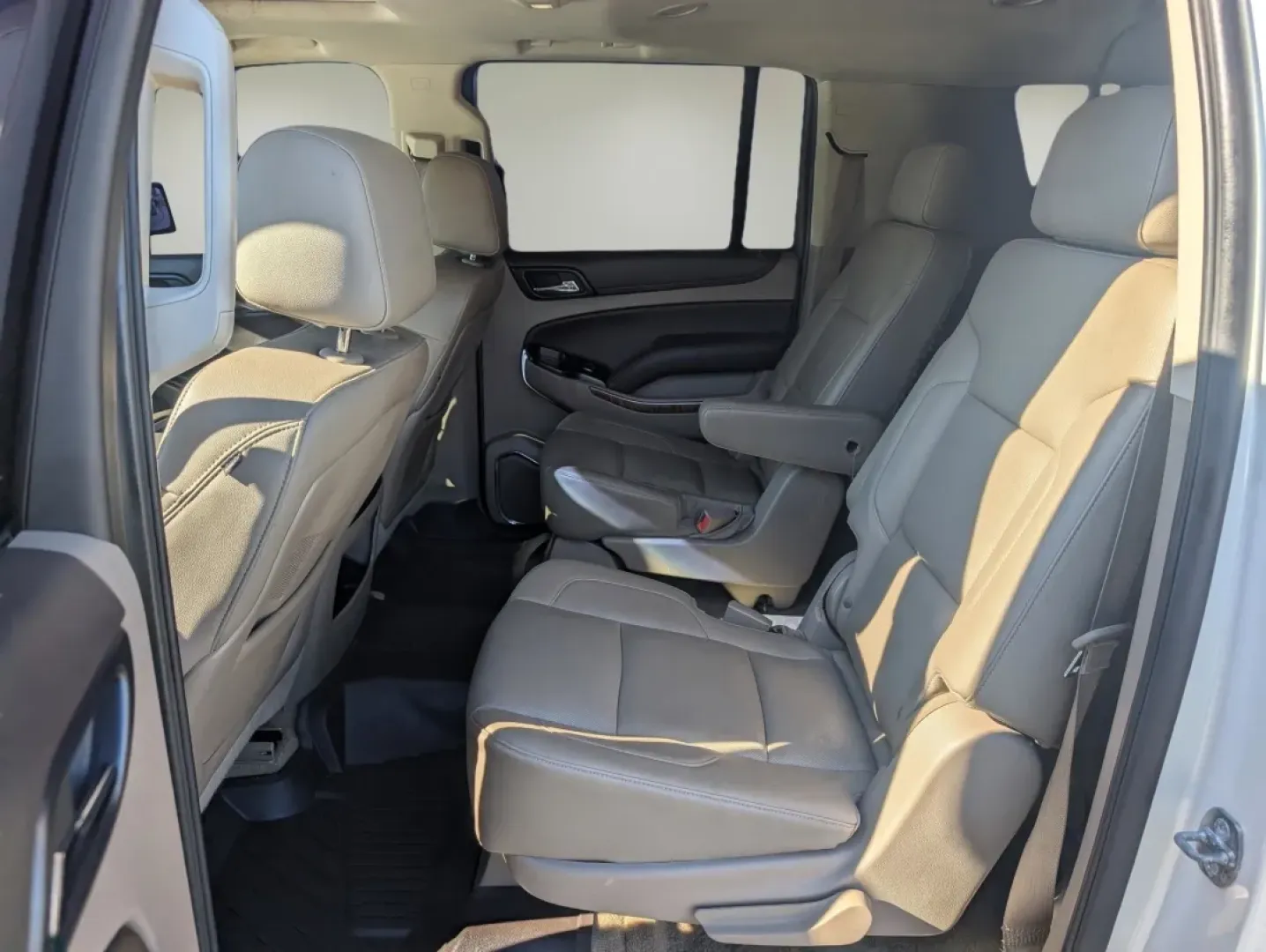 2015 /Cocoa/Dune Chevrolet Suburban LTZ (1GNSCKKC6FR) with an Other engine, located at 3959 U.S. 80 W, Phenix City, AL, 36870, (334) 297-4885, 32.469296, -85.135185 - Discover a new dimension of family travel with this stunning **2015 Chevrolet Suburban LTZ**, available now at **Gils Auto** in beautiful **Phenix City, AL**. Designed for those who prioritize space, comfort, and technology, this SUV is perfect for growing families, weekend adventurers, or anyone wh - Photo#11