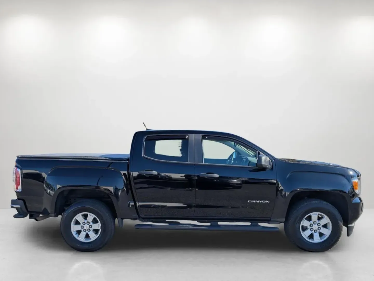 2017 /Jet Black/Dark Ash GMC Canyon 2WD (1GTG5BEA6H1) with an Other engine, located at 1430 Gateway Drive, Opelika, AL, 36801, (334) 239-0944, 32.637871, -85.409790 - **Discover the Perfect Blend of Style and Utility with the 2017 GMC Canyon at Gils Auto in Phenix City, AL!**<br /> <br /> Are you in the market for a versatile pickup that fits seamlessly into your lifestyle? Whether you're a growing family needing space for weekend adventures, a commuter seeking a - Photo#3