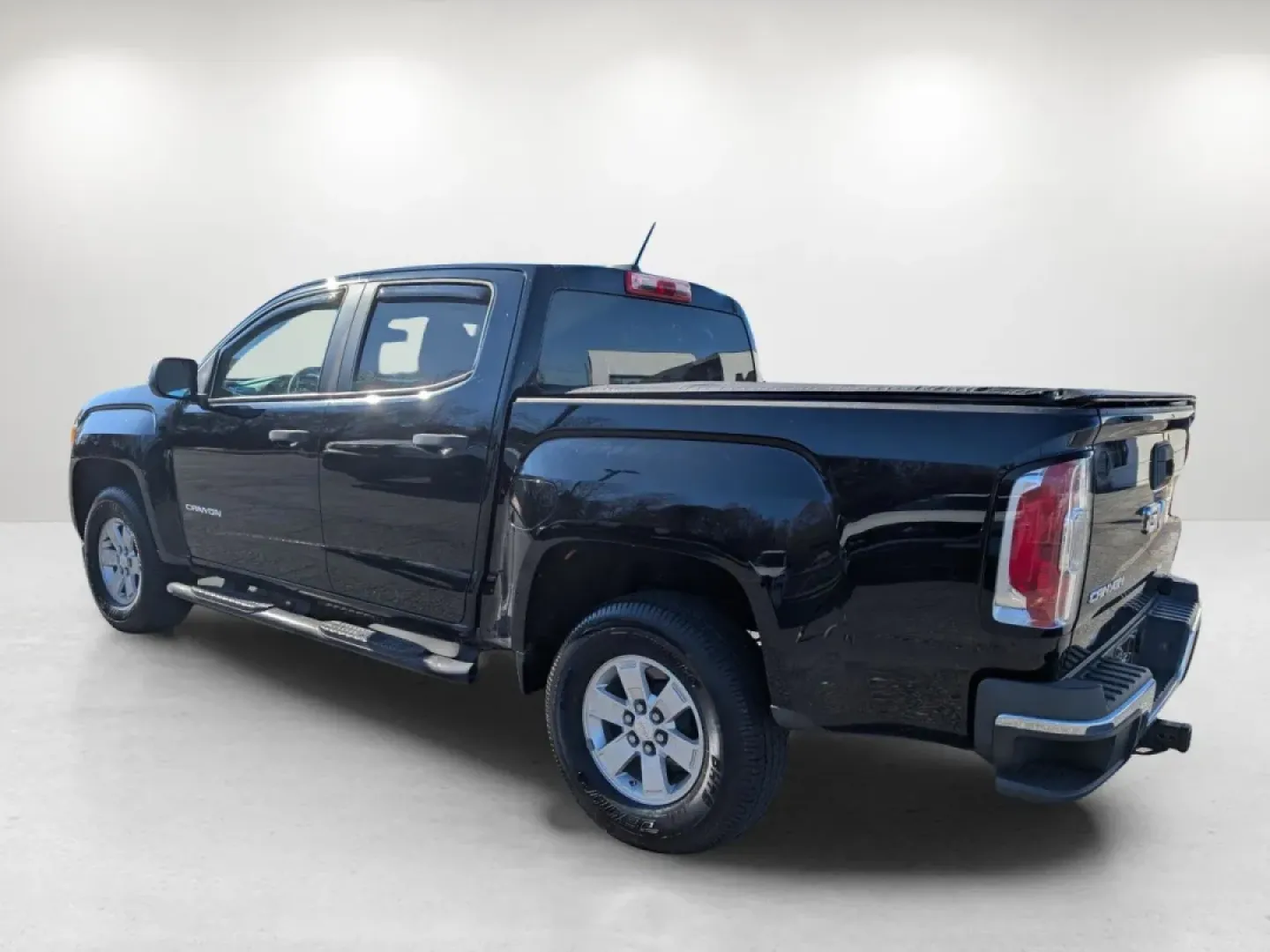 2017 /Jet Black/Dark Ash GMC Canyon 2WD (1GTG5BEA6H1) with an Other engine, located at 1430 Gateway Drive, Opelika, AL, 36801, (334) 239-0944, 32.637871, -85.409790 - **Discover the Perfect Blend of Style and Utility with the 2017 GMC Canyon at Gils Auto in Phenix City, AL!**<br /> <br /> Are you in the market for a versatile pickup that fits seamlessly into your lifestyle? Whether you're a growing family needing space for weekend adventures, a commuter seeking a - Photo#6