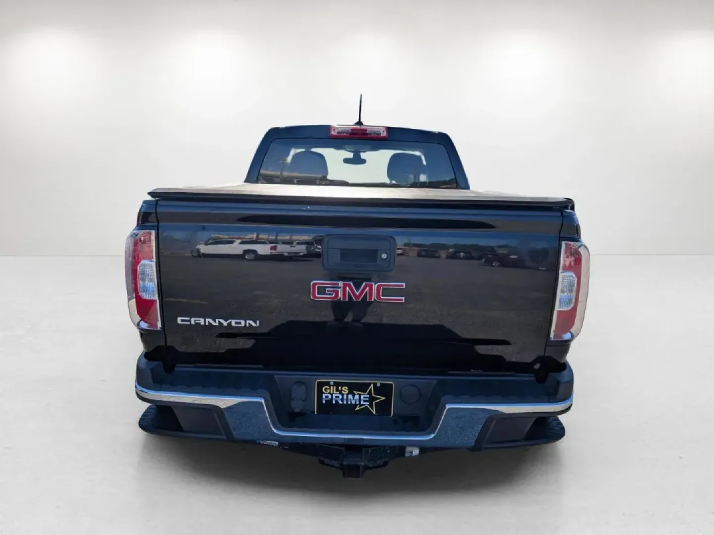 2017 /Jet Black/Dark Ash GMC Canyon 2WD (1GTG5BEA6H1) with an Other engine, located at 3959 U.S. 80 W, Phenix City, AL, 36870, (334) 297-4885, 32.469296, -85.135185 - **Discover the Perfect Blend of Style and Utility with the 2017 GMC Canyon at Gils Auto in Phenix City, AL!**<br /> <br /> Are you in the market for a versatile pickup that fits seamlessly into your lifestyle? Whether you're a growing family needing space for weekend adventures, a commuter seeking a - Photo#5